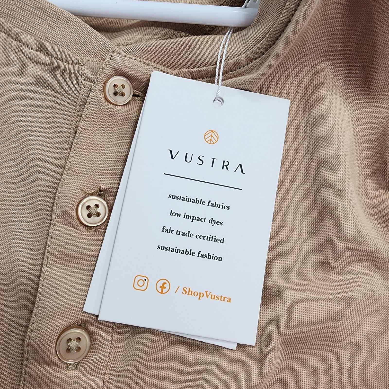 Vustra Shirt Mens L Beige Long Sleeve Henley Organic Cotton Sustainable Casual gallery