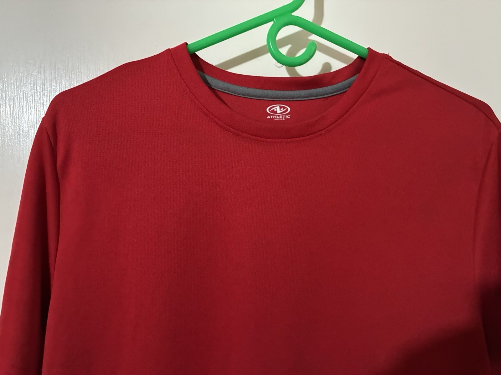 Athletic Works DriWorks Adult Medium (38-40) Red 100% Polyester T-Shirt gallery