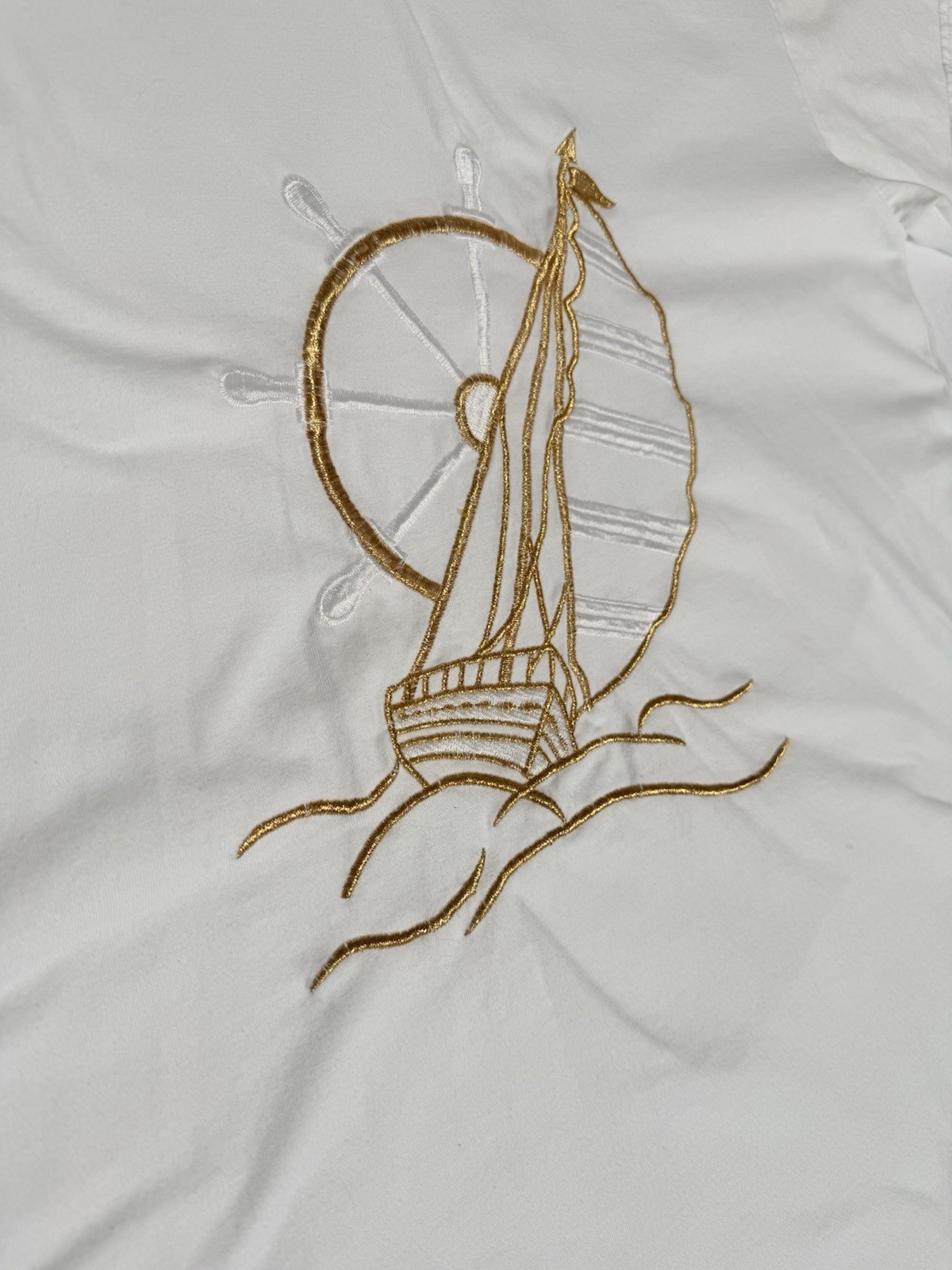 Vintage Bonnie Blain Gold Sailboat Embroidered Tee XL Gold Contrast Collar RETRO gallery