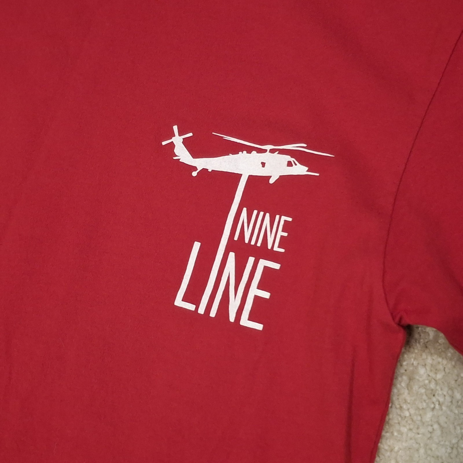 Nine Line Apparel Size Small Remember Everyone Deployed T-Shirt R.E.D. gallery