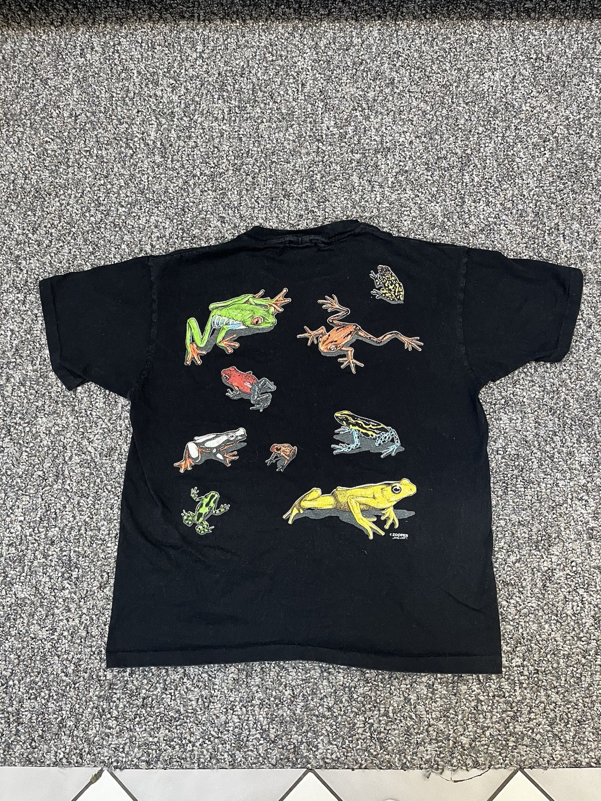 Vintage 90s All Over Print Front Back Nature Frogs Colorful Mens Boxy Large gallery