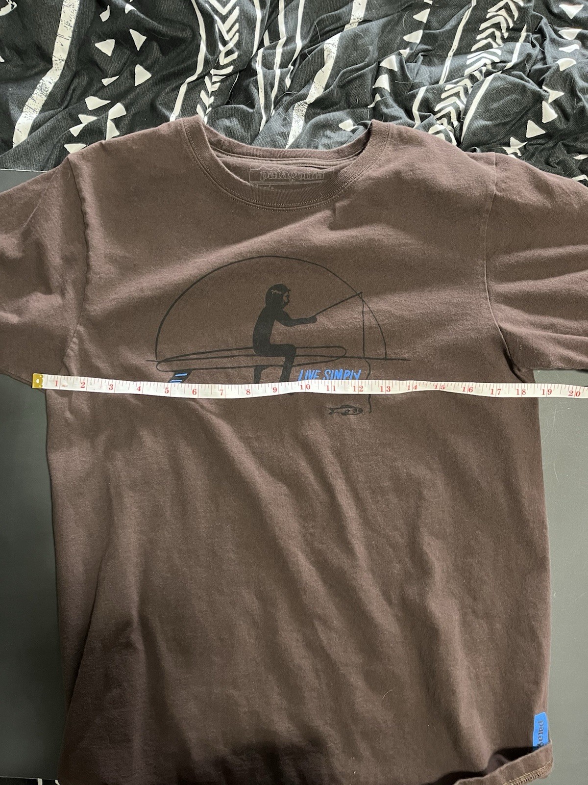 PATAGONIA Live Simply 100% Organic Cotton Outdoors T-Shirt Men’s Sz S EUC gallery