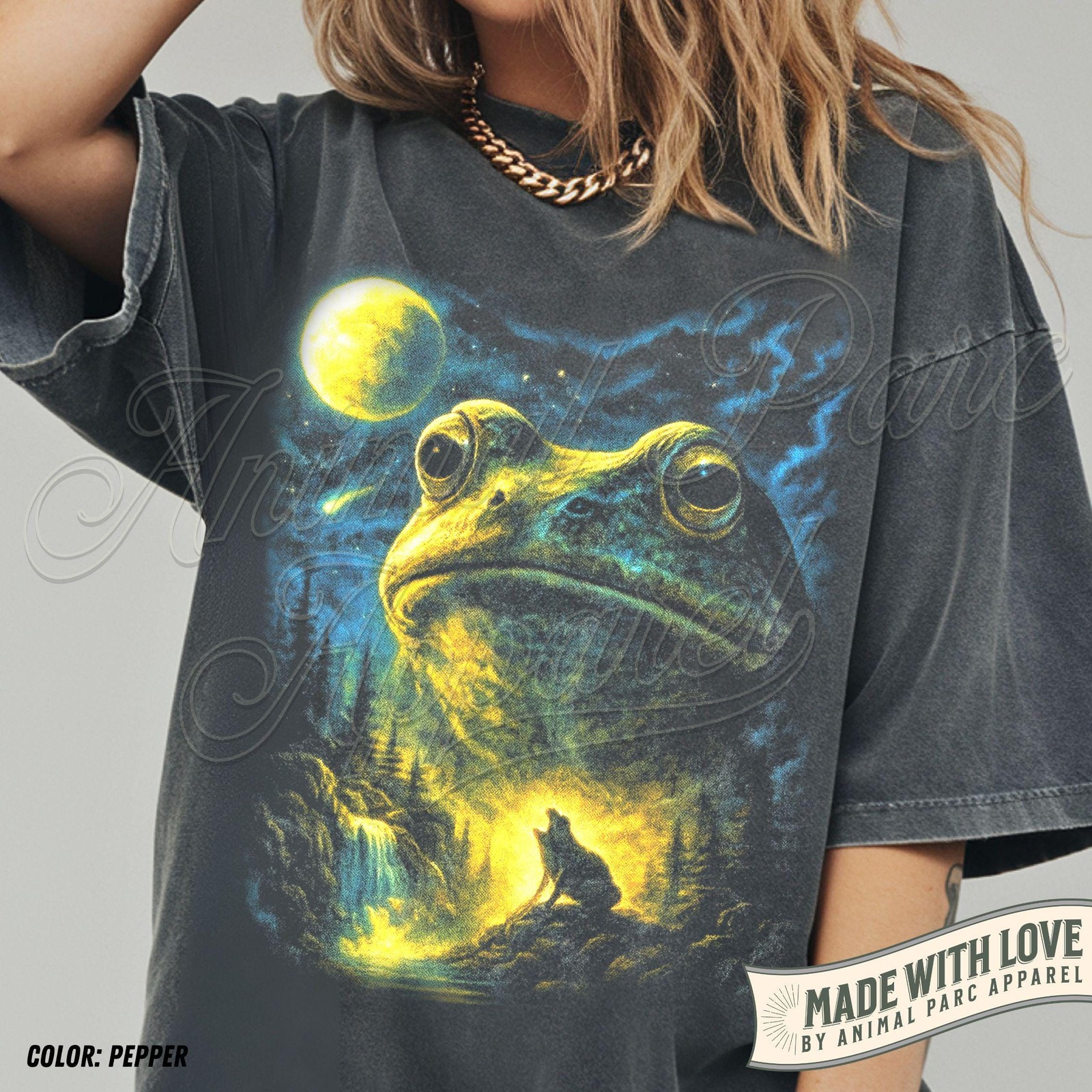 Frog Howling at the Moon T-Shirt Retro Full Moon Graphic Nature Tee gallery