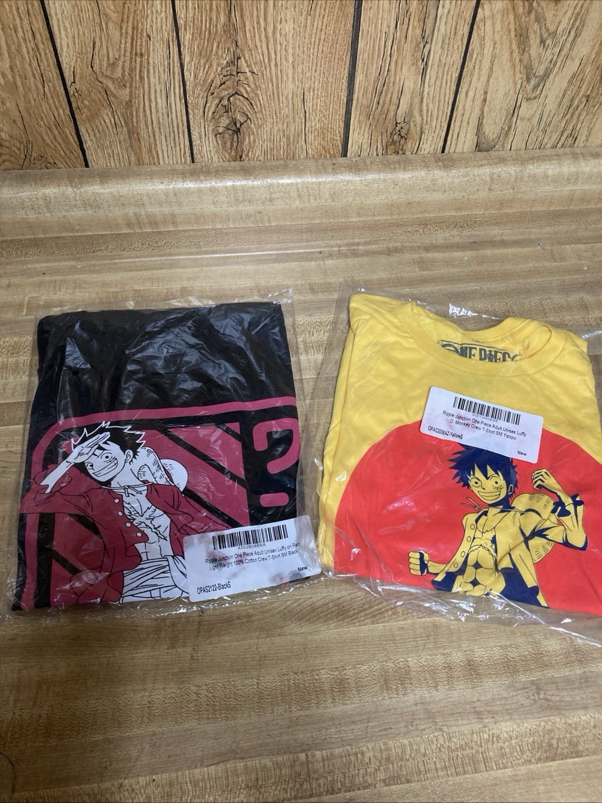 2 Pack Ripple Junction Adult Unisex One Piece Luffy T-shirts Size Small New gallery