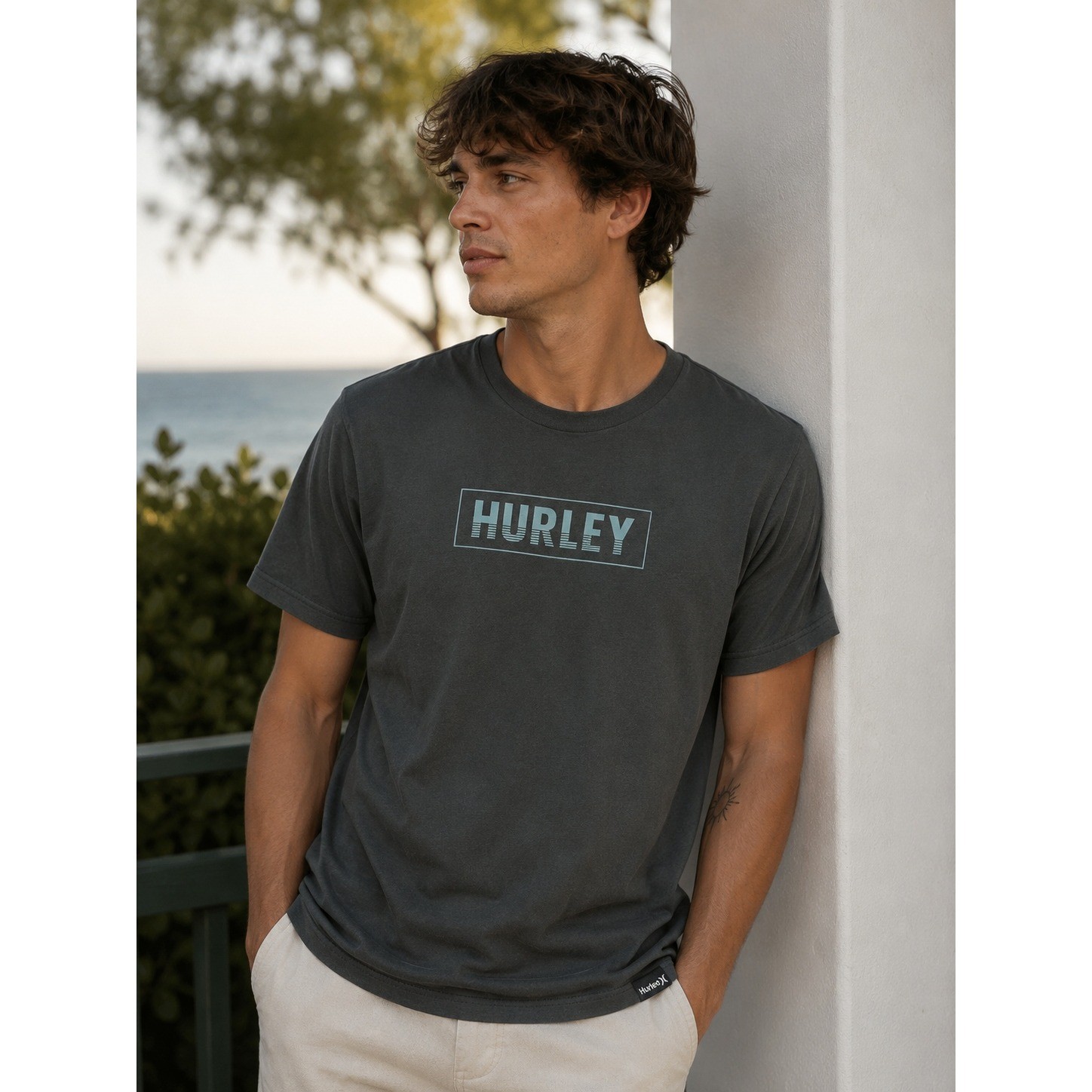 NWT Hurley Mens Everyday Tee Small Black Short Sleeve Cotton Casual Streetwear gallery