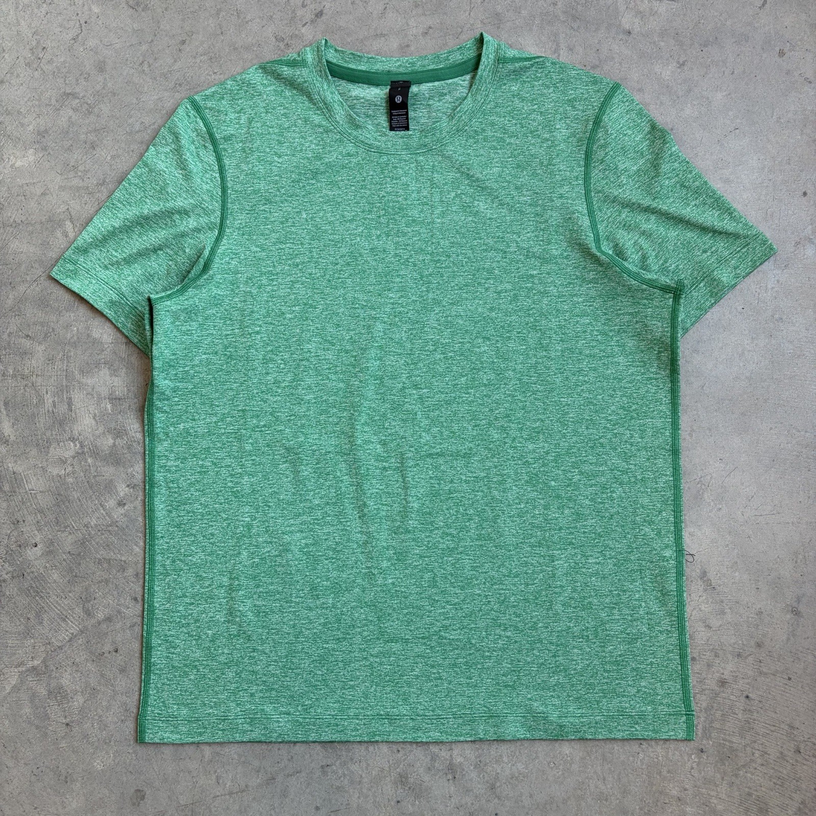 New Lululemon Soft Jersey Short Sleeve T Shirt Green Stretch LM3ES3S Men’s Small gallery
