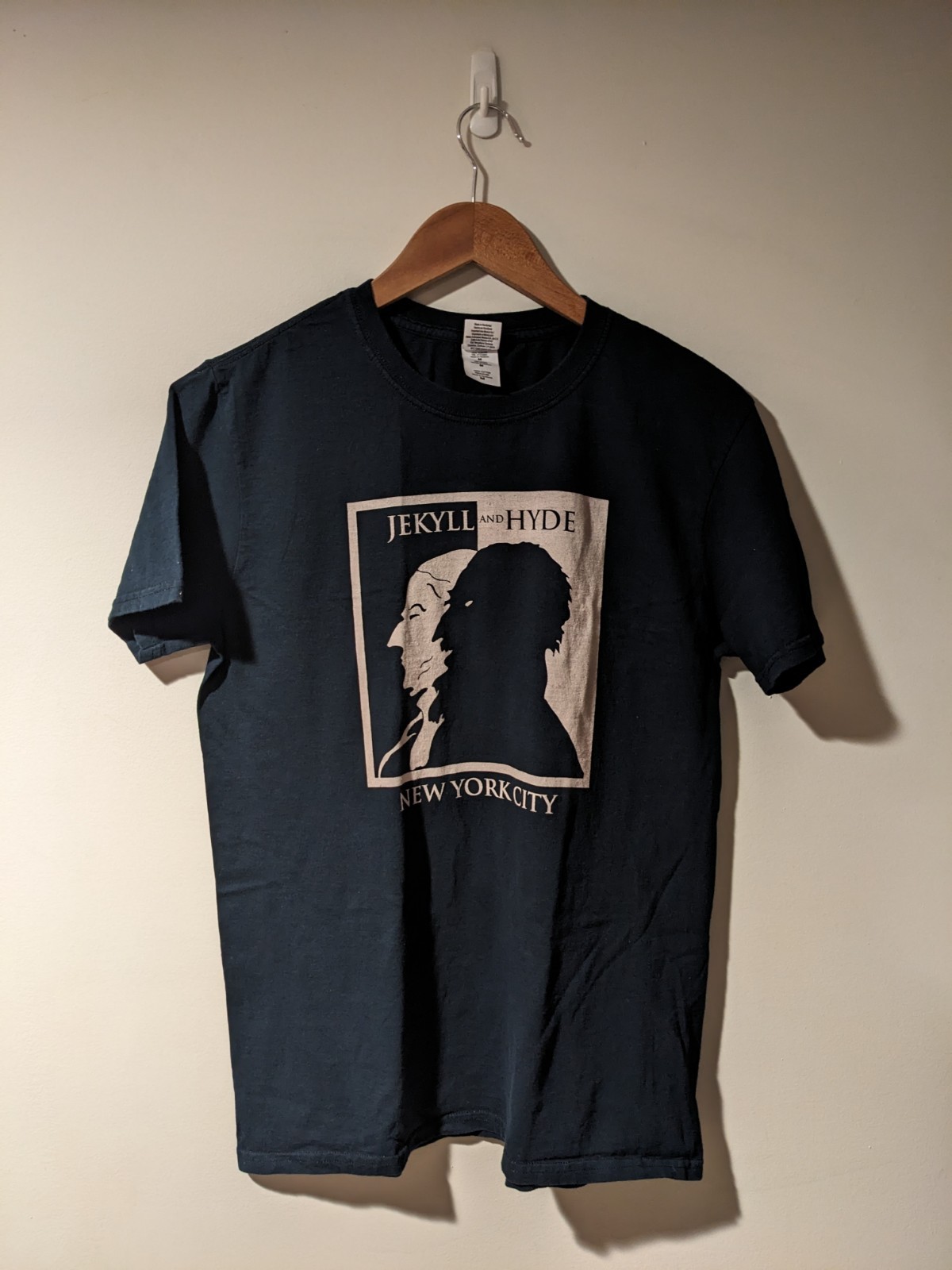 Vintage Jekyll and Hyde New York City Broadway Black Medium T-Shirt