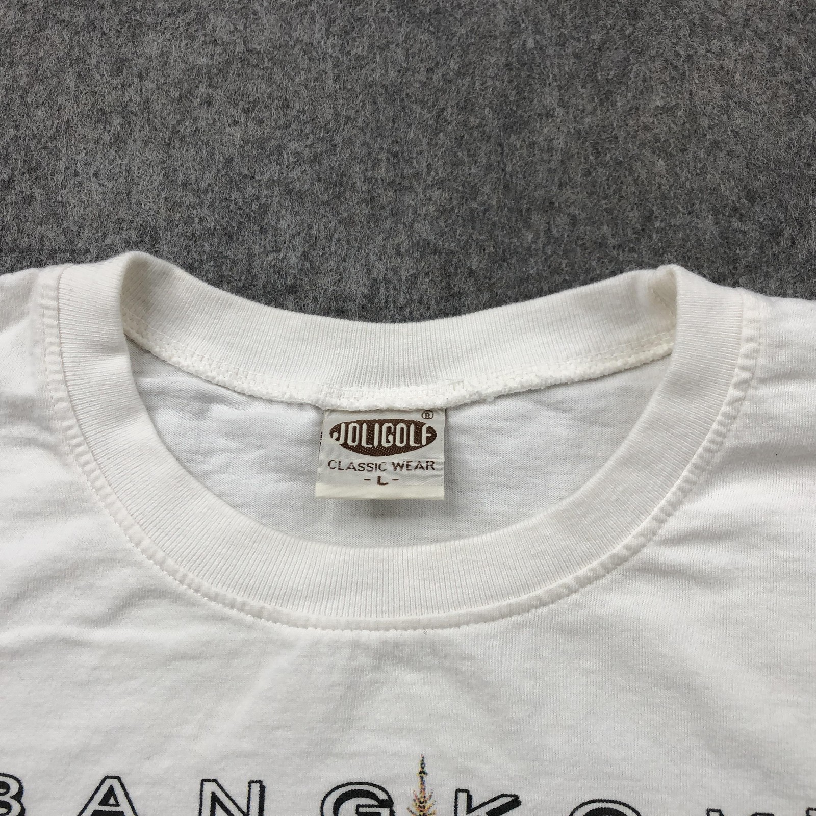 Bangkok Thailand Shirt Mens Large White Royal Grand Palace Temple Graphic Tee gallery