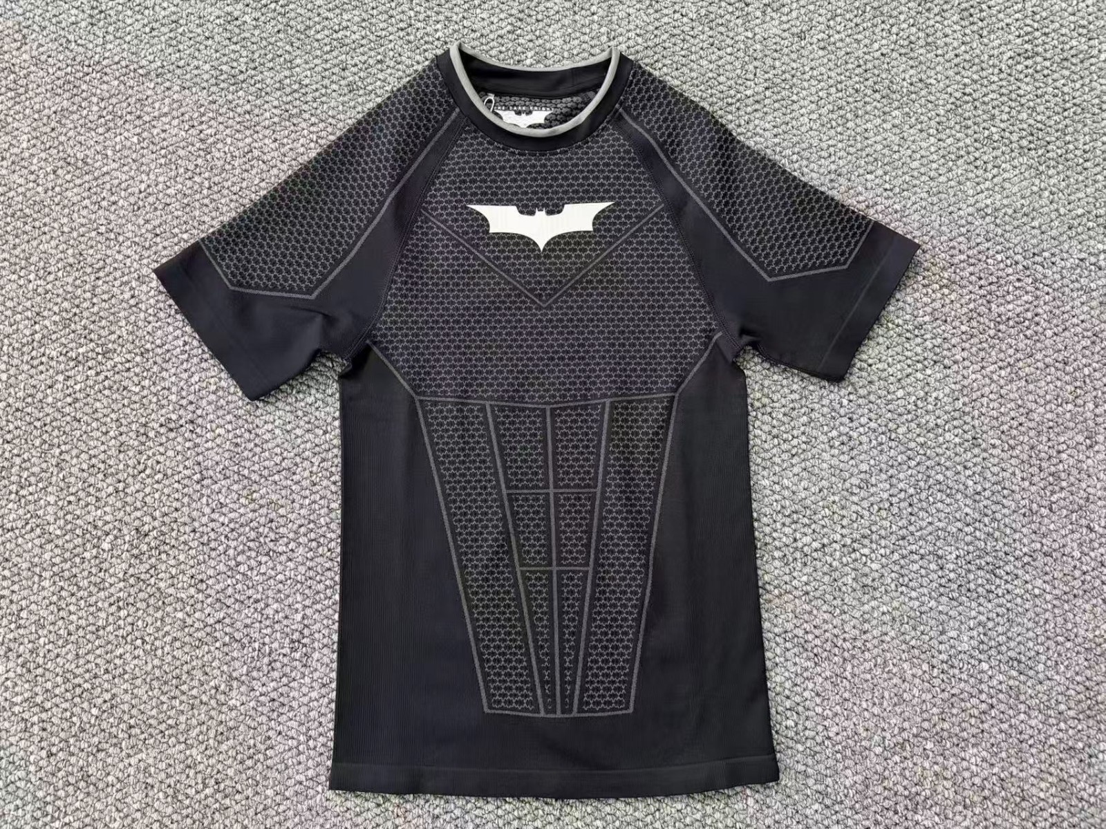 US YOUNGLA Batman Men's Skinny T-Shirt Jogger Sports Quick Drying Short Sleeves gallery