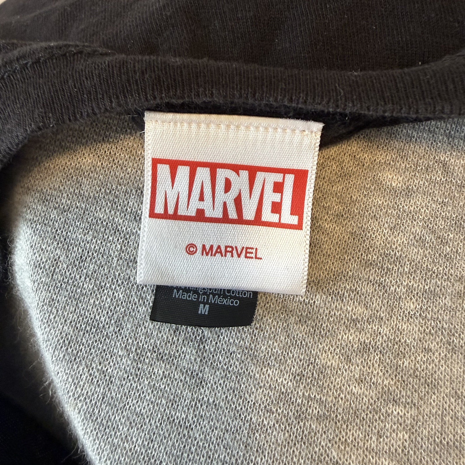 Marvel Comics - Avengers Infinity War Men's Medium T-Shirt Graphic Tee Black B gallery