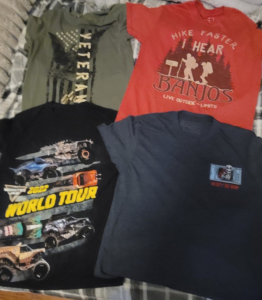 Graphic Random T-Shirt Lot Various Style of 4 Mixed Brand, Size: Small