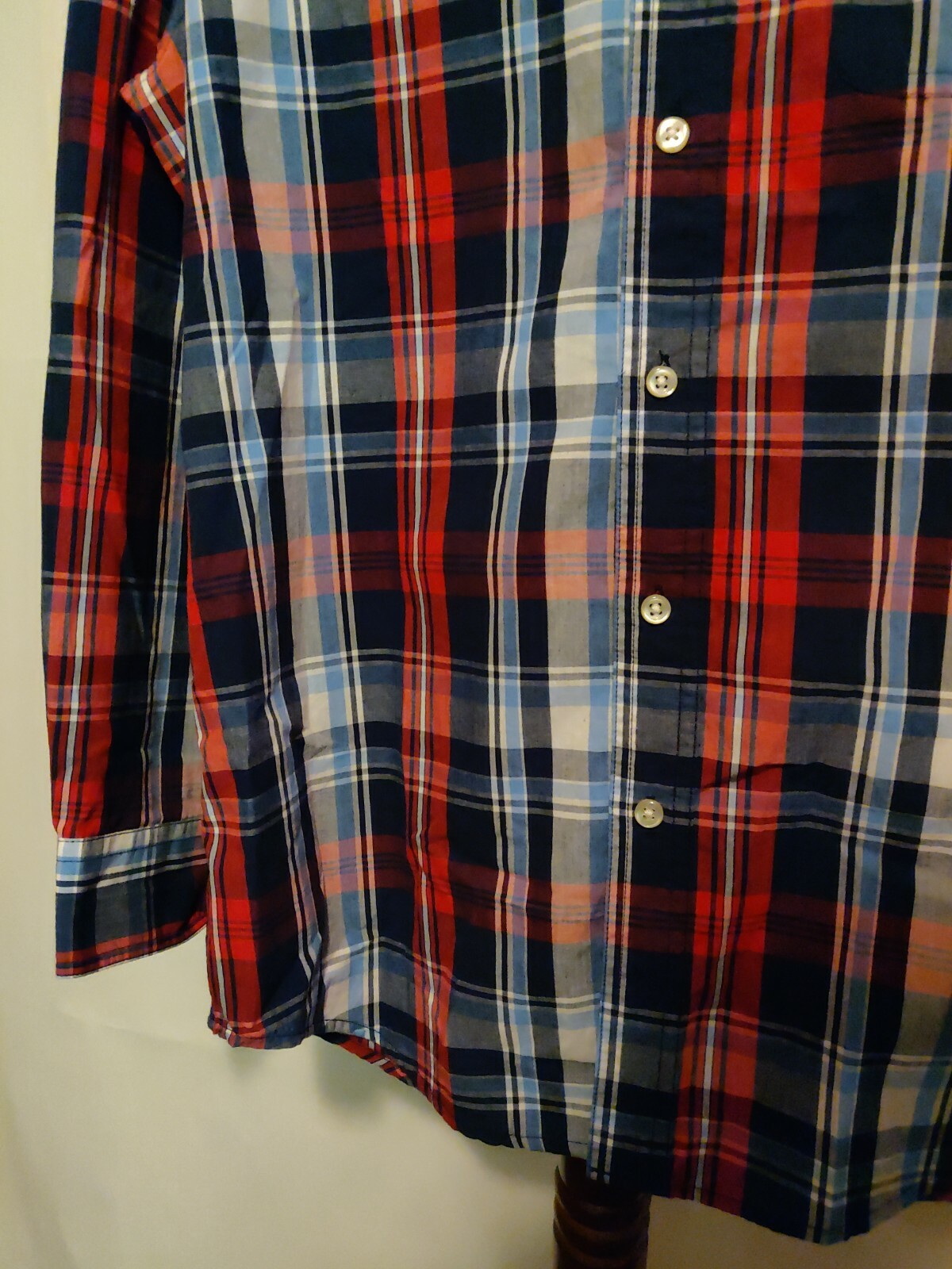 Chaps Easy Care men's size S shirt LS red blue plaid collar button up EUC gallery