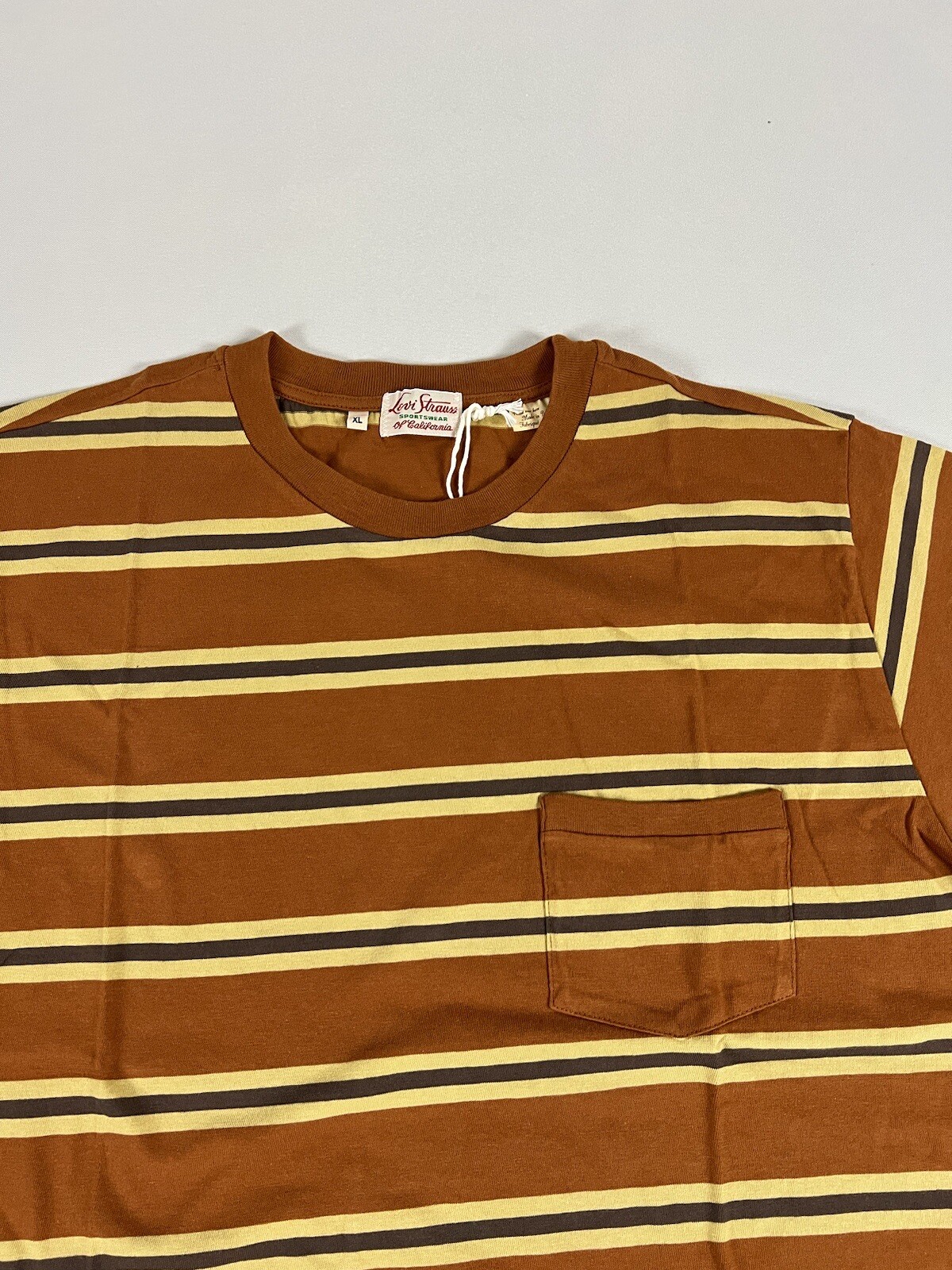 LEVIS VINTAGE CLOTHING LVC 1940’S SPLIT HEM T-SHIRT STRIPE BROWN/YELLOW XL NWT gallery