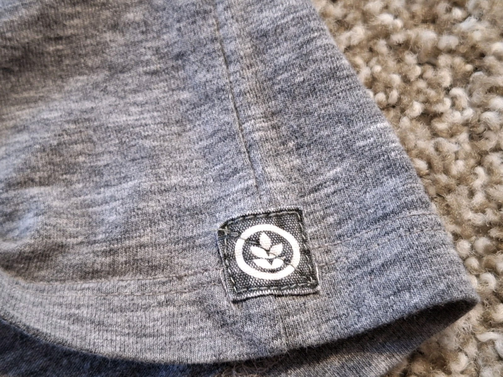 Men's Ever Clothing Brand Logo T-Shirt Size S Heather Gray gallery
