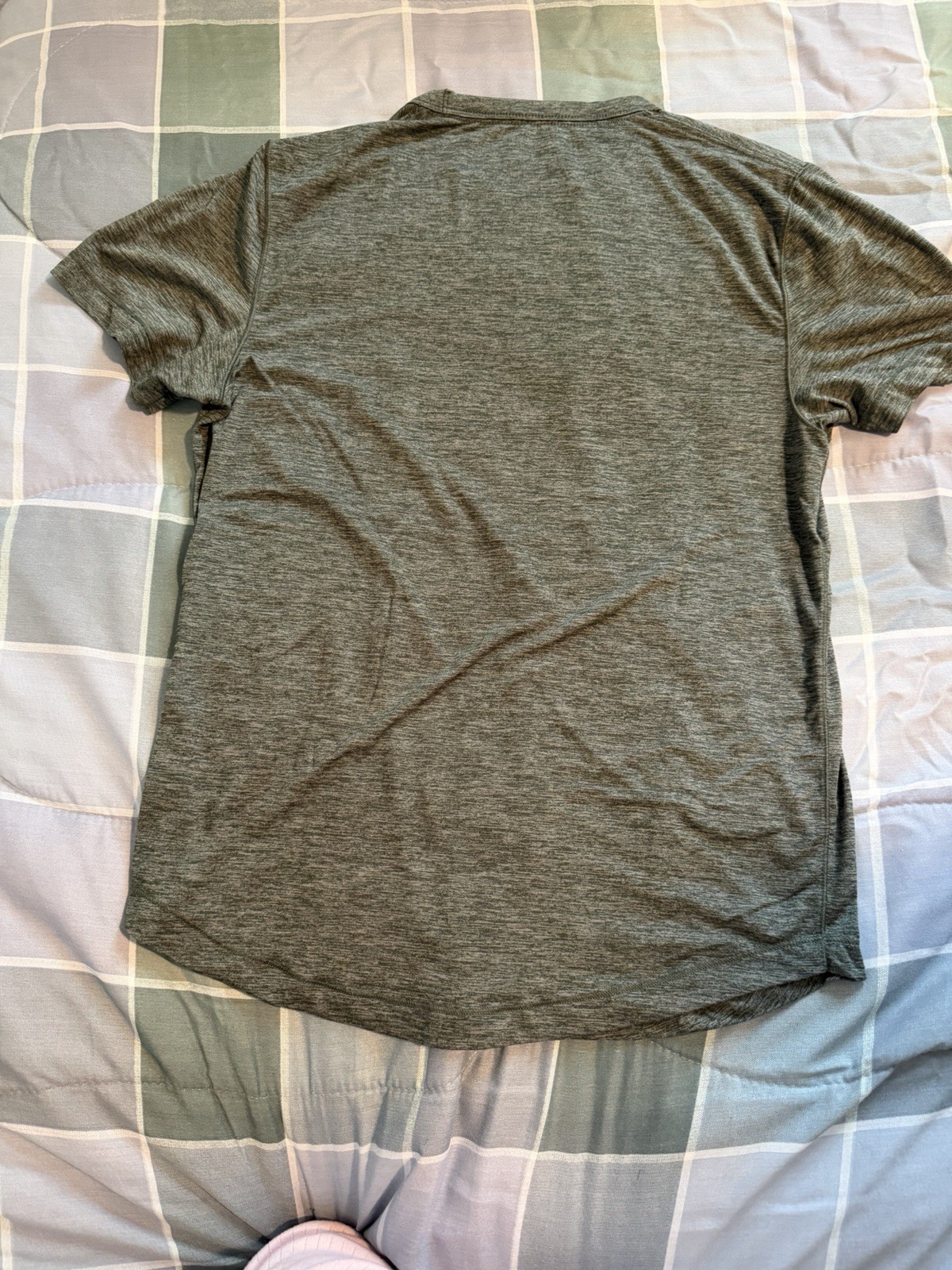 Abercrombie & Fitch Soft A&F Air Knit Men’s M Gray Crew Neck Tee Stretch gallery