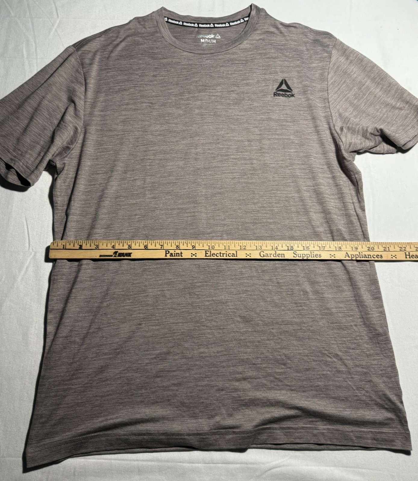 Reebok Mens Polyester Stretch T-shirt Workout Gym Medium Sport Tee Gray gallery