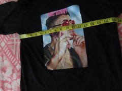 Bad Bunny On Phone tshirt Gemrock M