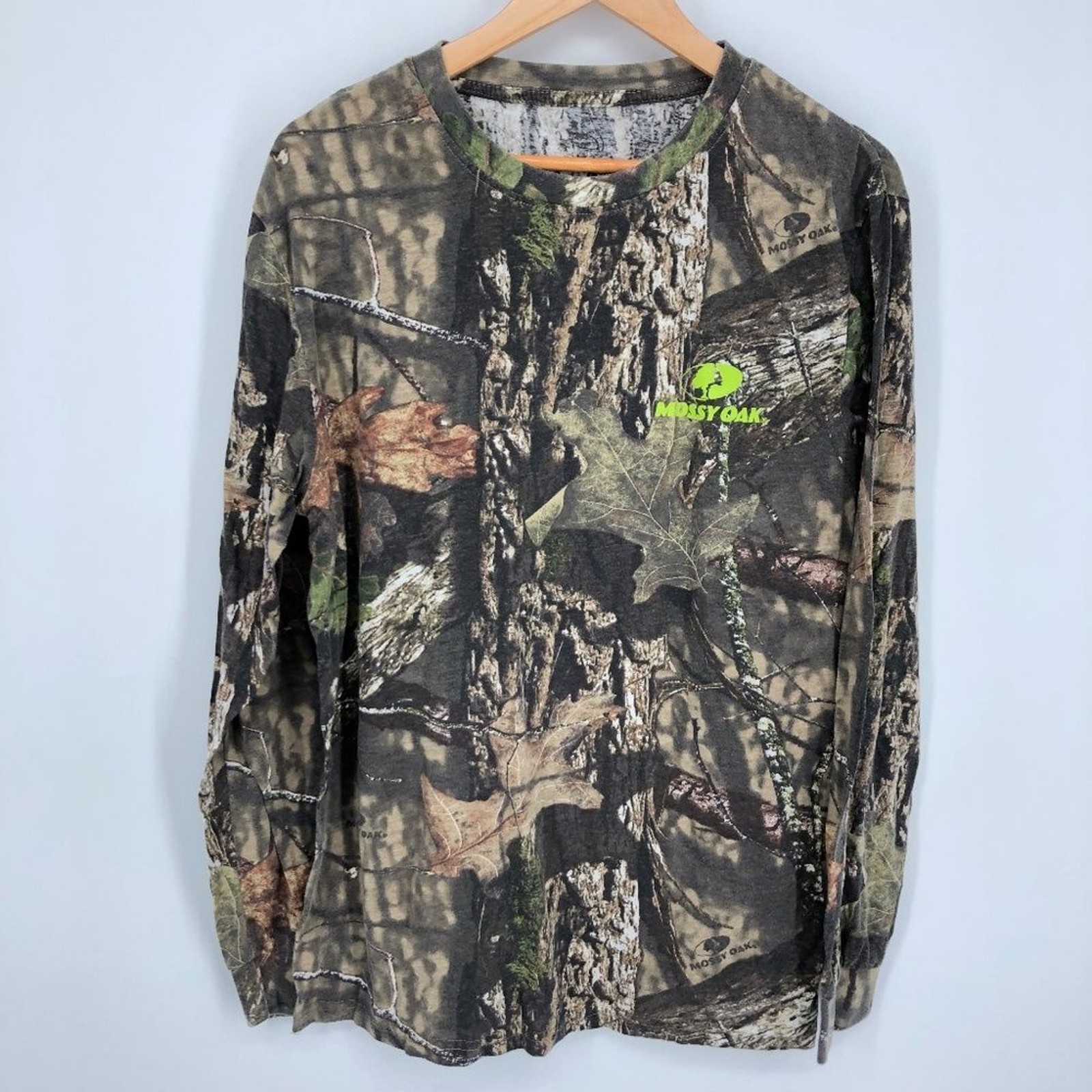 Mossy Oak by Staghorn Mens Tshirt Size Large Camo Long Sleeve Crewneck Hunting