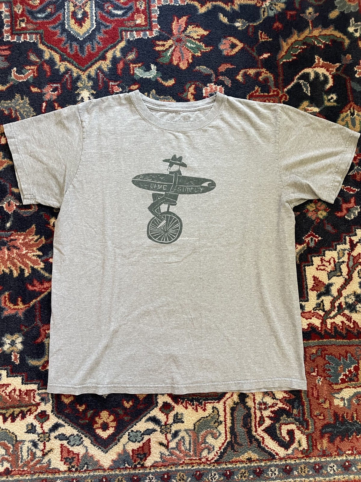 Distressed Patagonia Responsibili-tee Mens XL Unicycle Live Simply Gray T-Shirt gallery