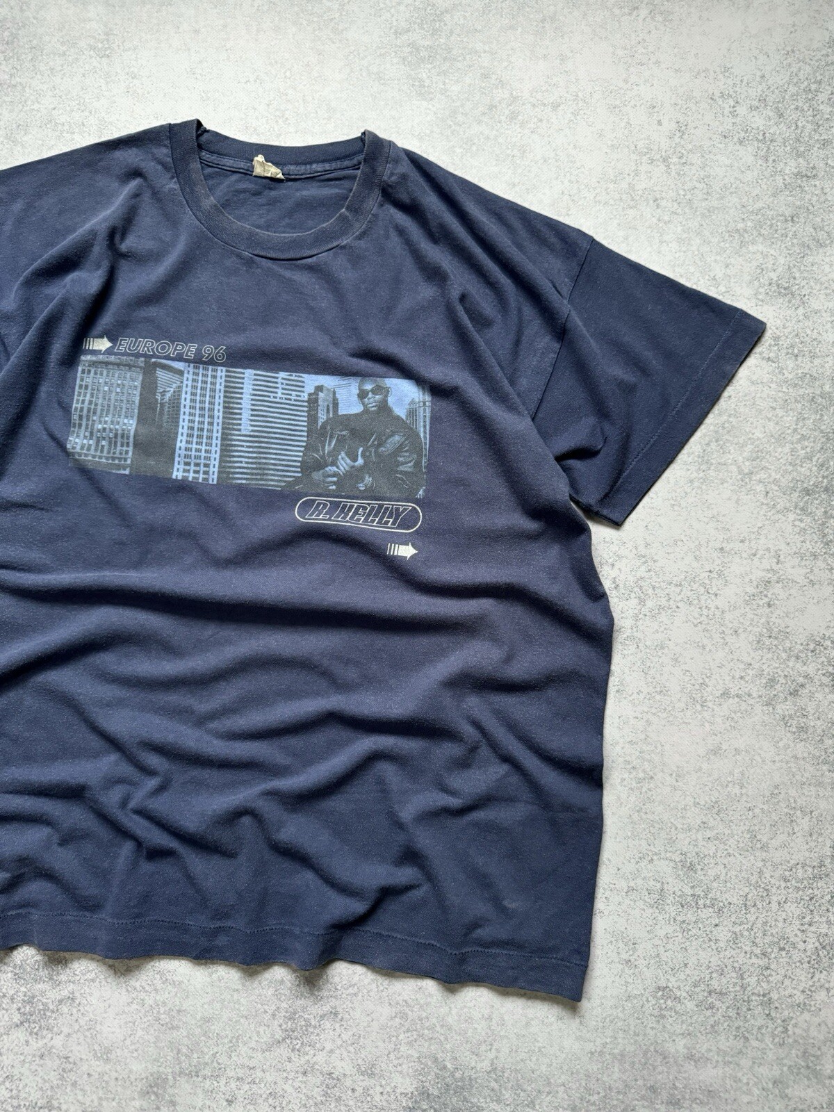 Vintage R. Kelly European Tour Rap Hip Hop T-Shirt Single Stitch 90s Mens Size L gallery