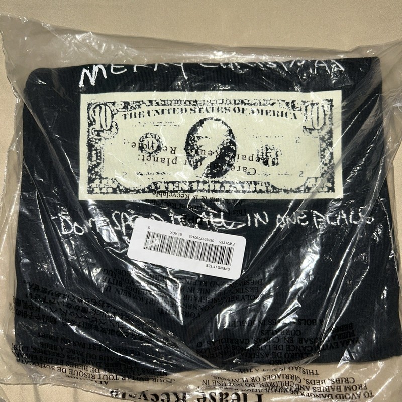 Supreme Christmas Tee 2021 “Dont Spend It All In One Place” Size S Black gallery