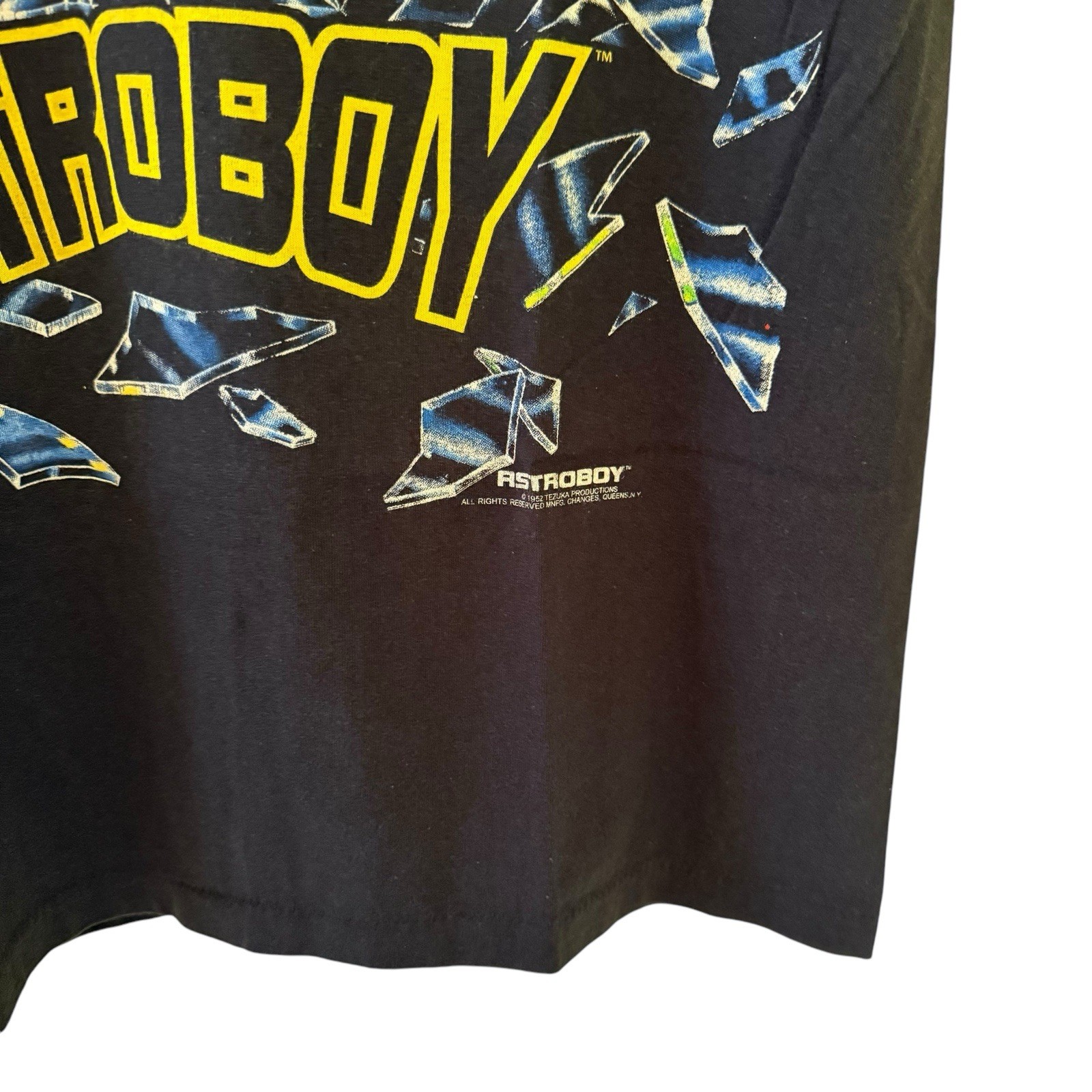 Vintage 1952 Astro Boy Shattered Glass REPRINT Changes T-Shirt Sz Large gallery