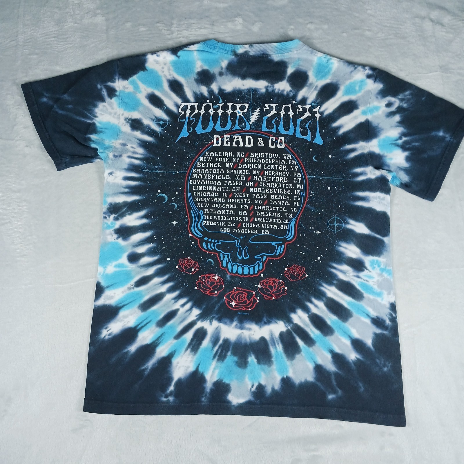 Grateful Dead & Company Liquid Blue 2021 Tour T Shirt Blue Tie Dye Size Medium gallery