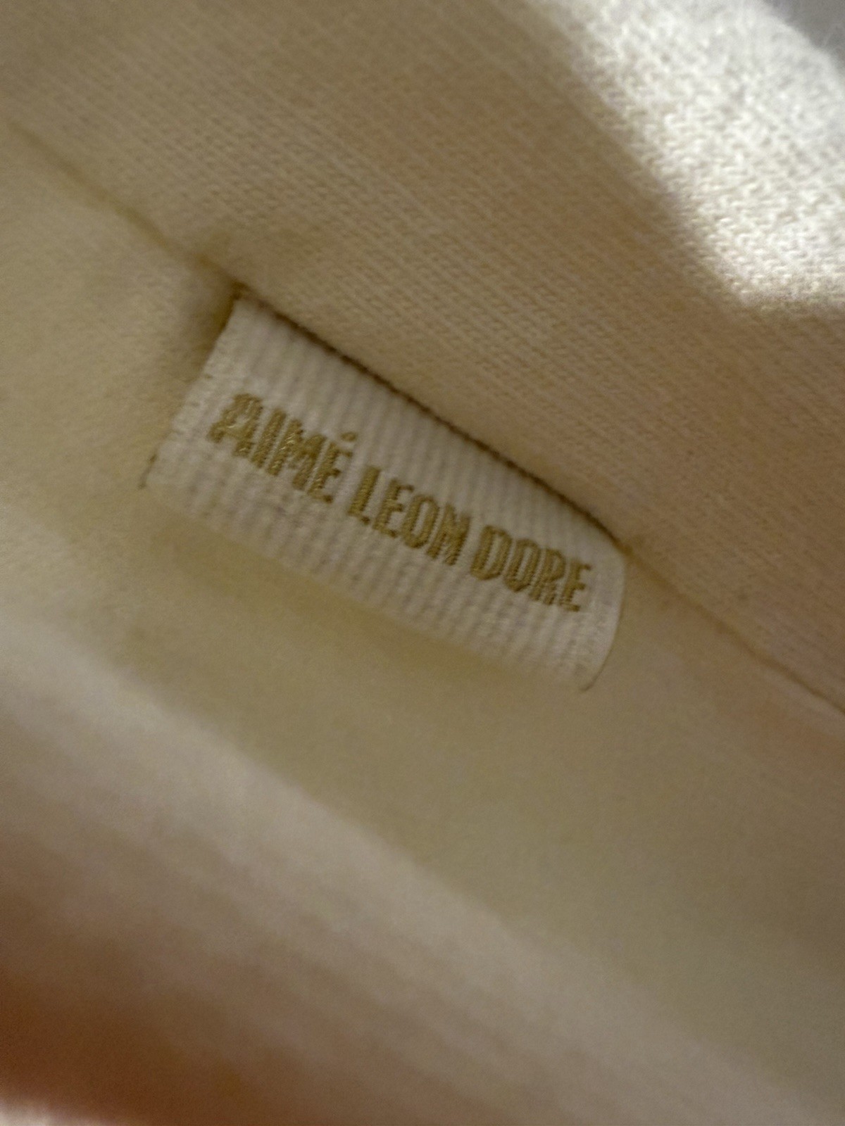 Aime Leon Dore Men's T-shirt Size LVOLOT CREAM Men with Suitcase Size L Rare gallery