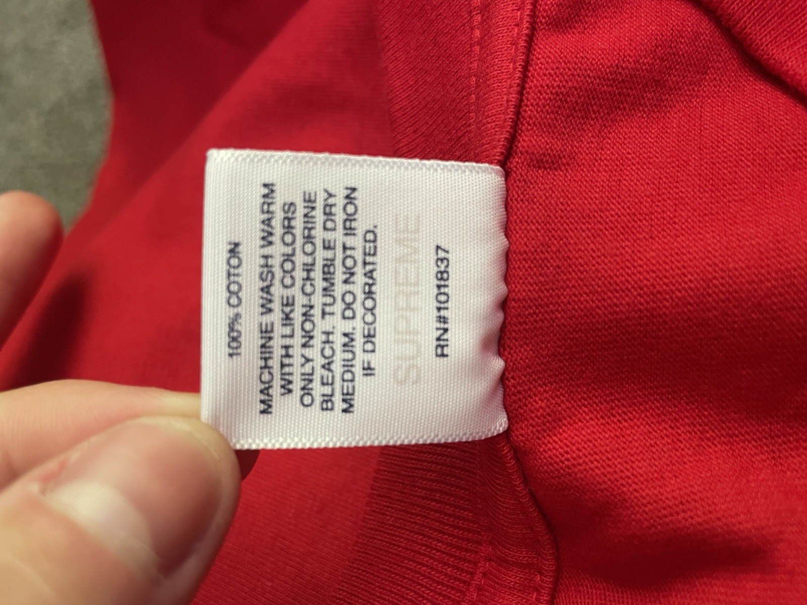 Size Large - Supreme Motion Logo Tee (Red) Brand New! gallery