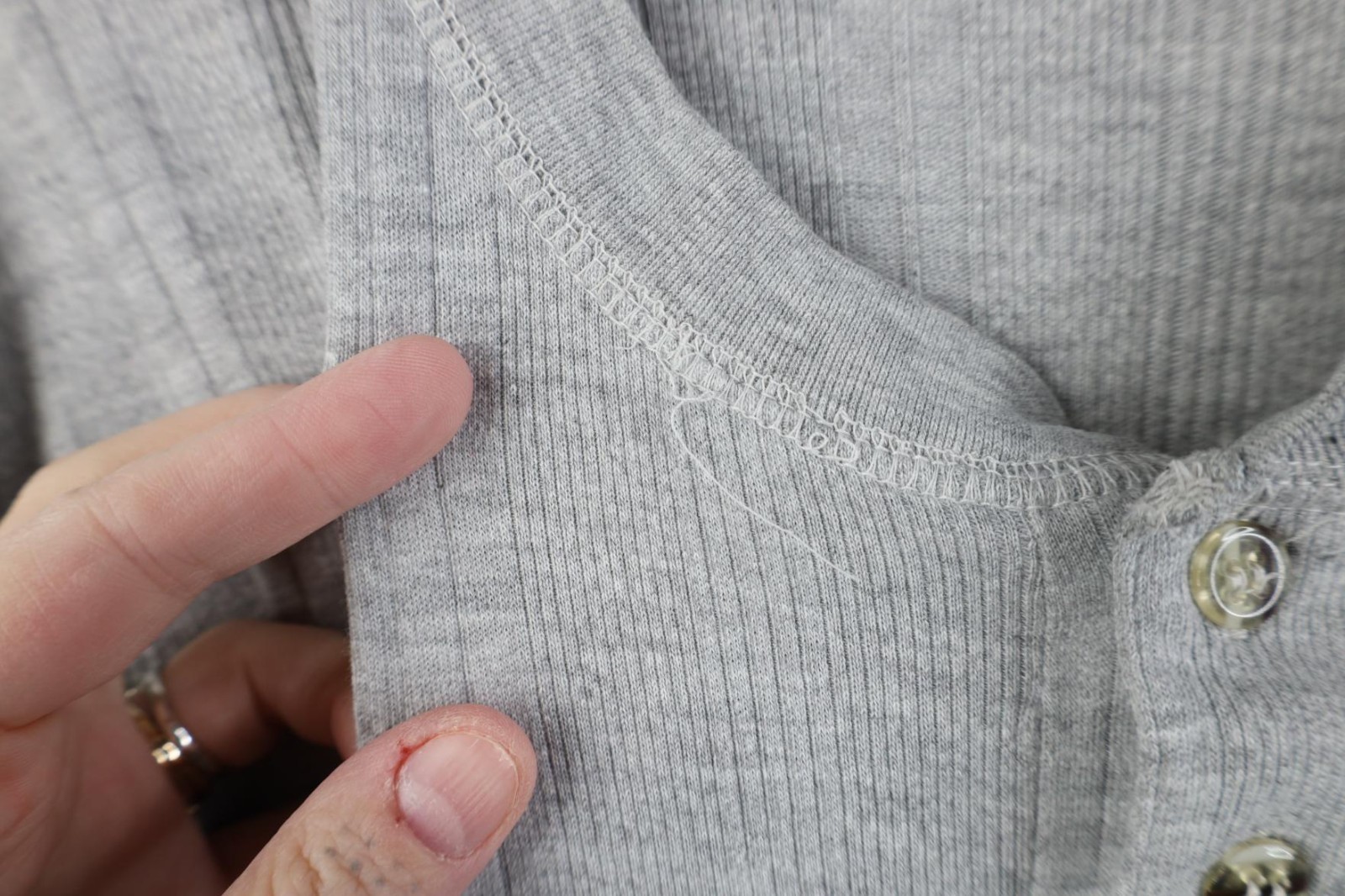 Vintage 90s Streetwear Mens Medium Blank Striped Ribbed Knit Henley T-Shirt Gray gallery