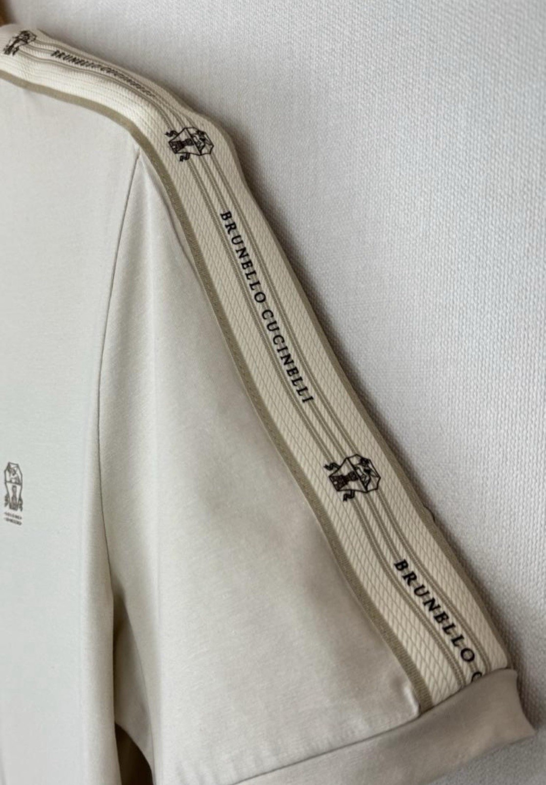 Brunello Cucinelli Beige Cotton T Shirt For Men Size L gallery