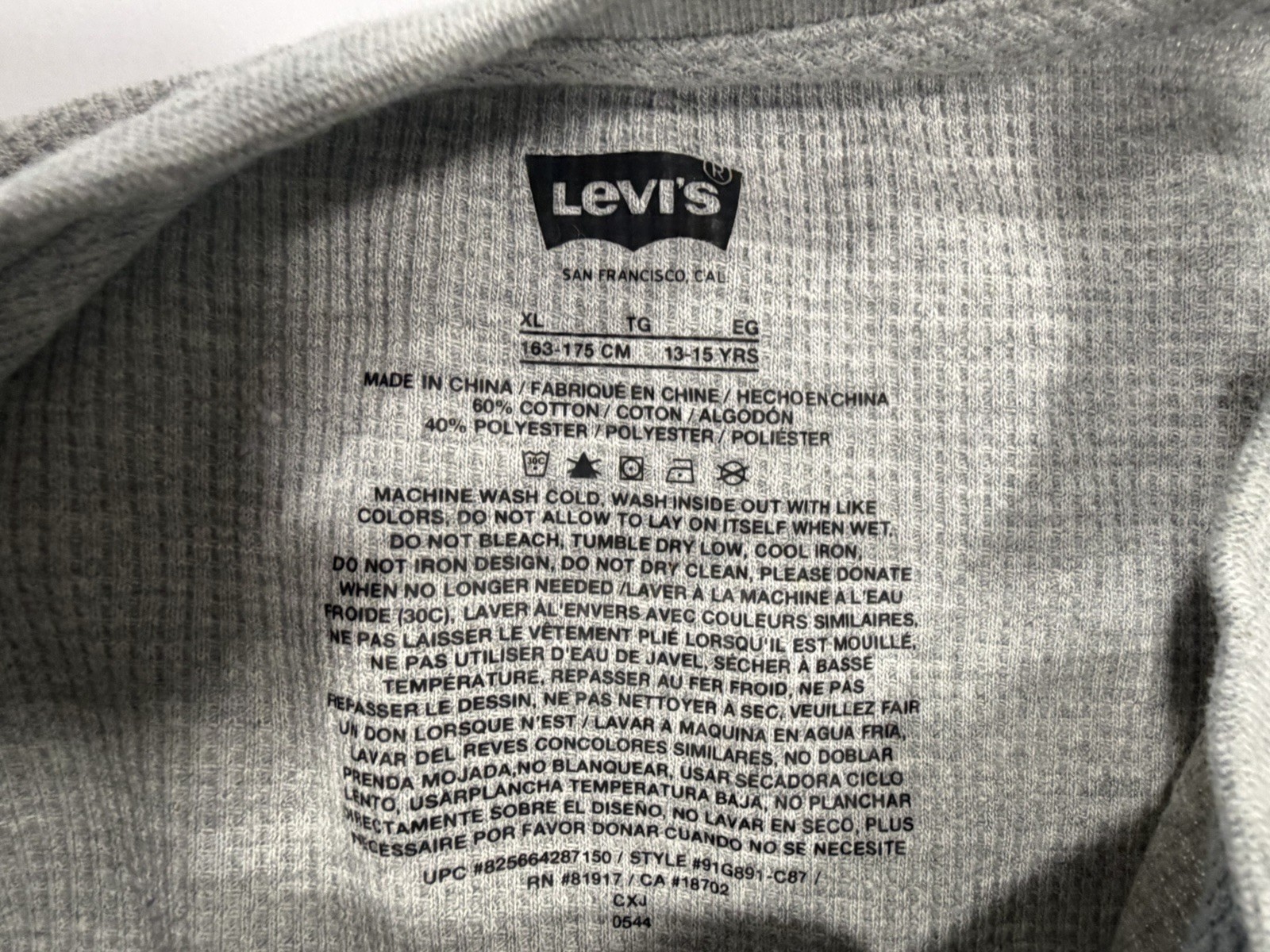 Levi's Men’s Gray Waffle Knit Henley Long Sleeve T-Shirt Logo Buttons XL gallery