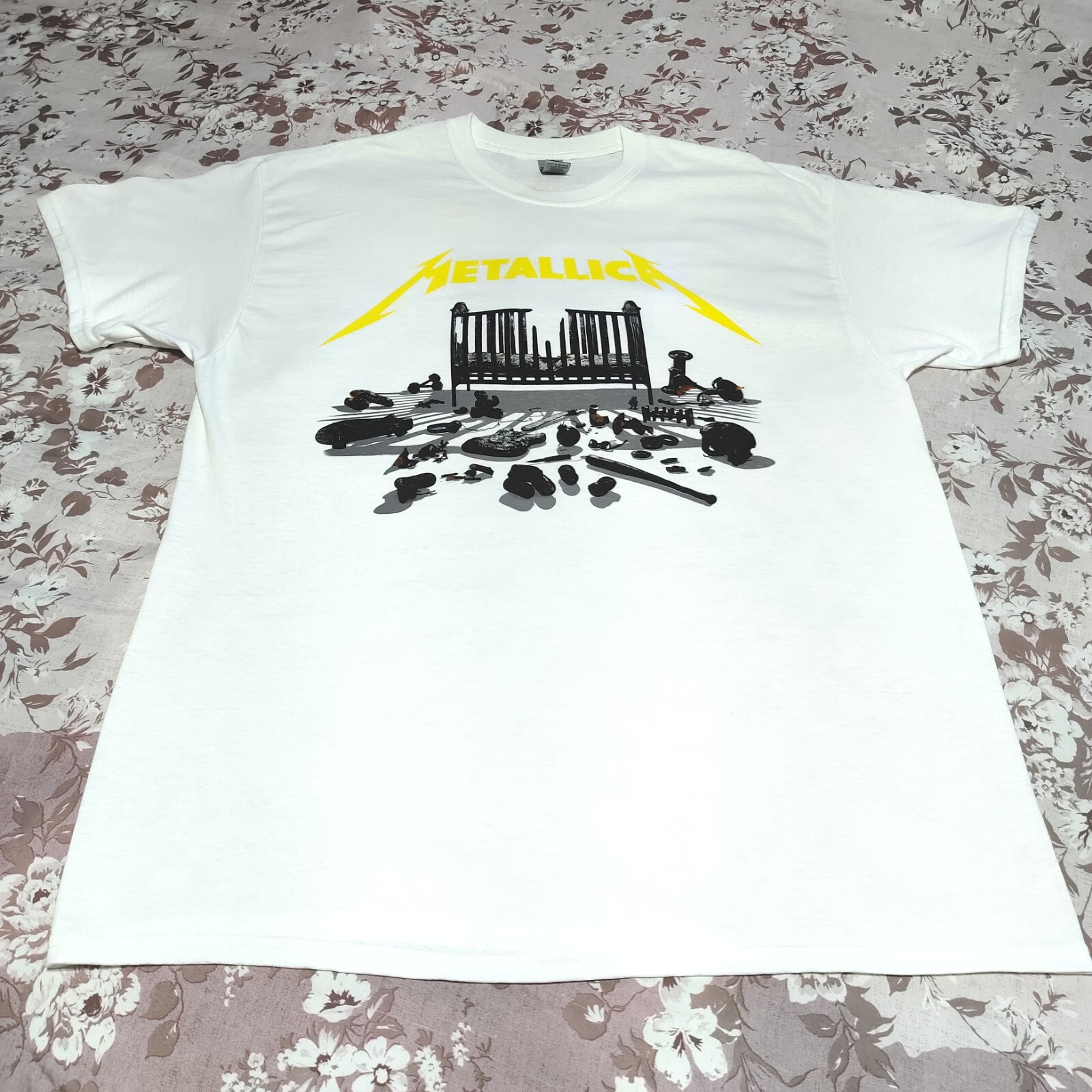 Metallica XL Sofi Stadium Official Simplified T Shirt Gildan