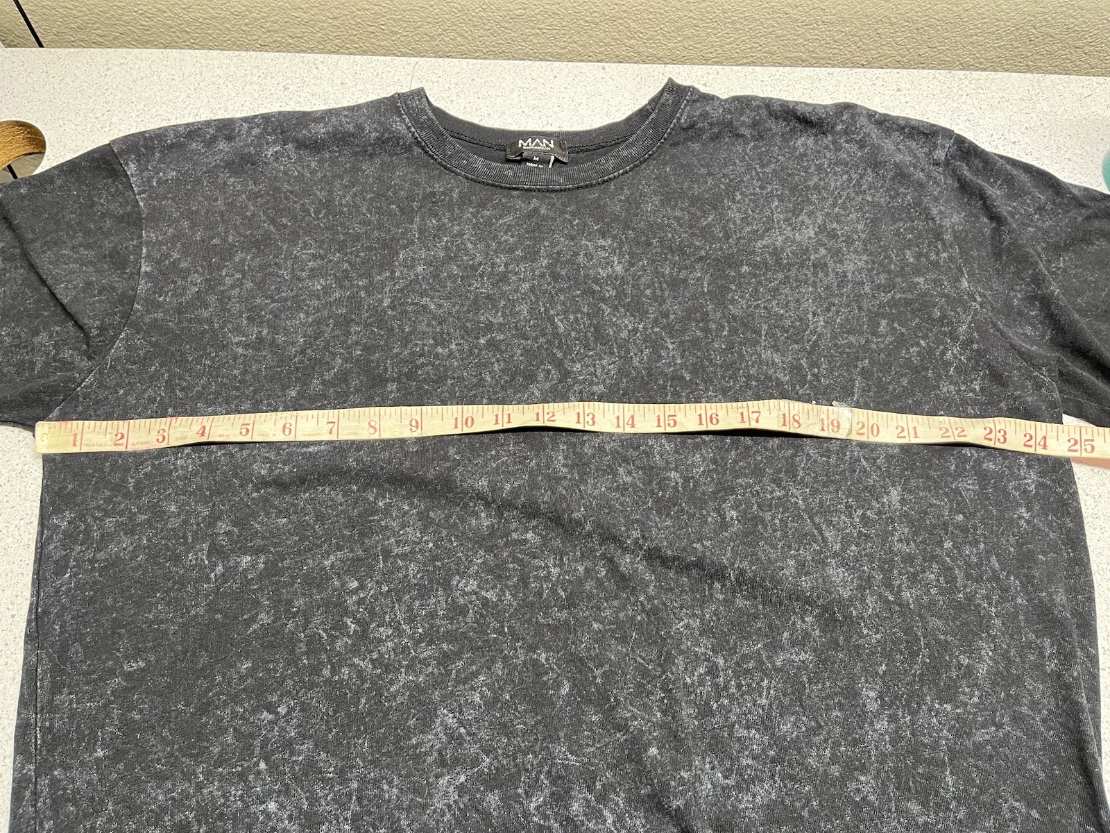 Pre-Owned Boohoo MAN Acid Wash Dragon Graphic T-Shirt, Size M gallery