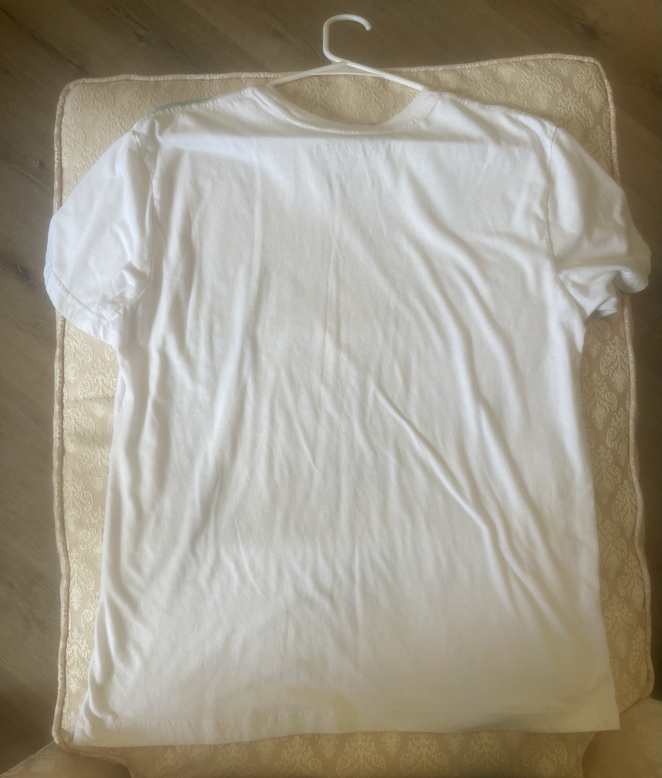 Sailor Moon Men's White Graphic Print Crew Neck Short Sleeve T-Shirt Size L gallery