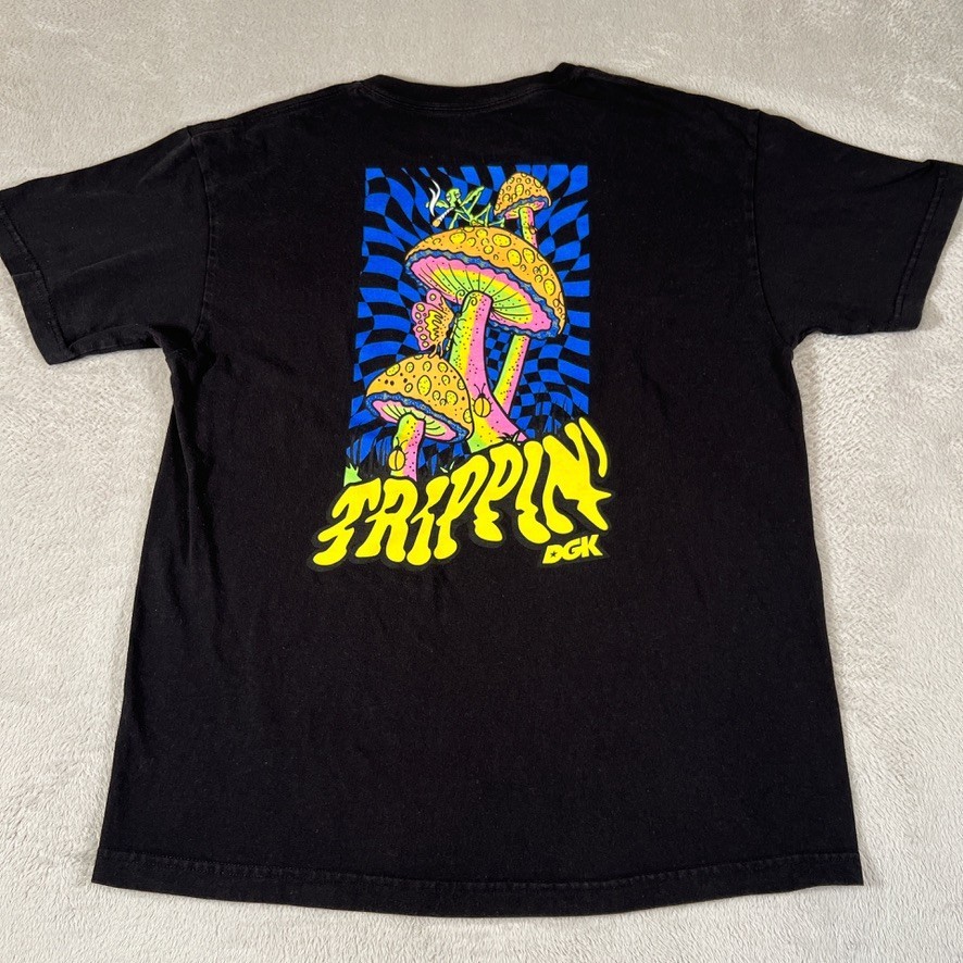 DGK Vintage Y2K Trippin’ T-Shirt Men's Size Large Black Short Sleeve Cotton Rare gallery