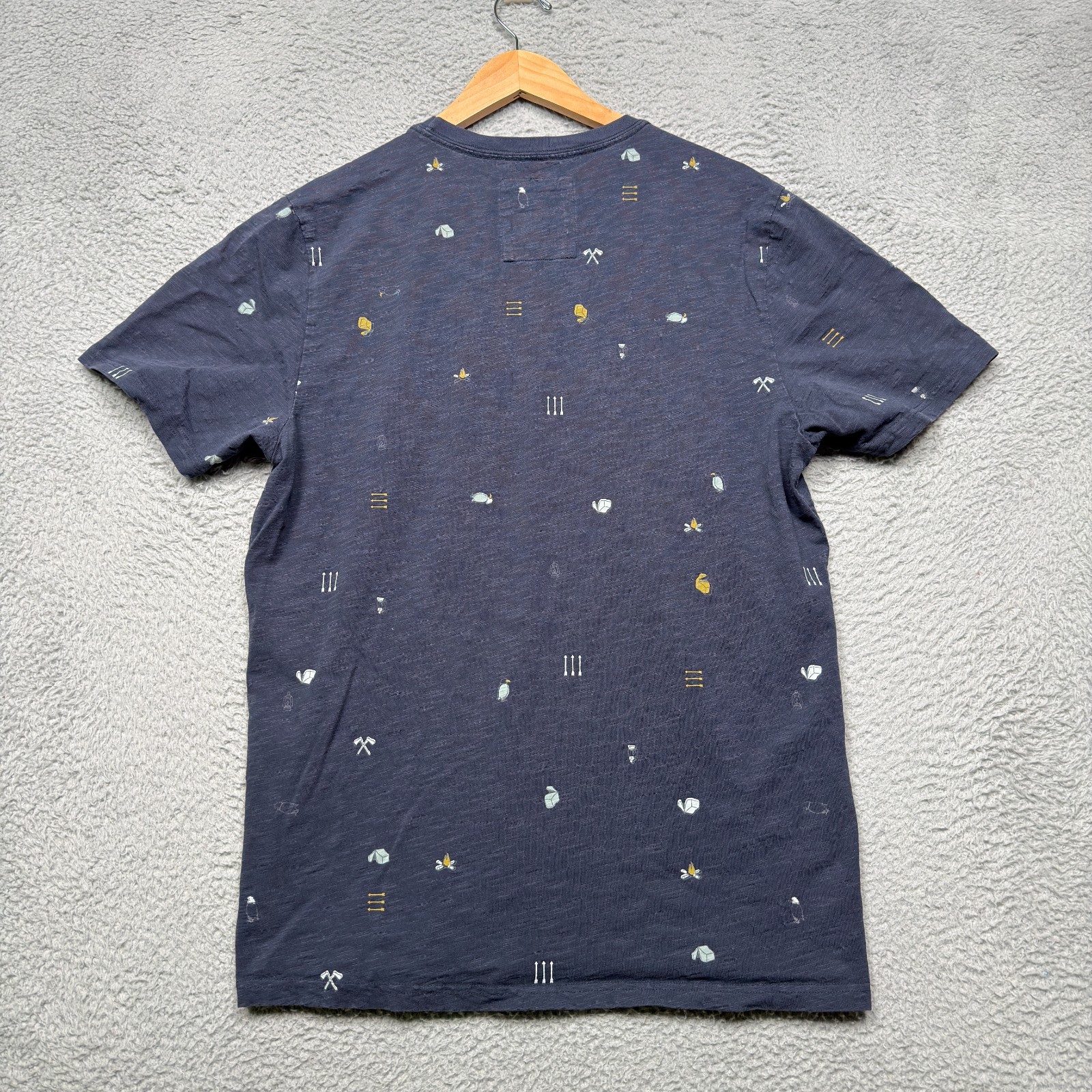 Prana T Shirt Mens Large Slim Fit Blue Geometric Pocket Tee Crew Neck Cotton gallery