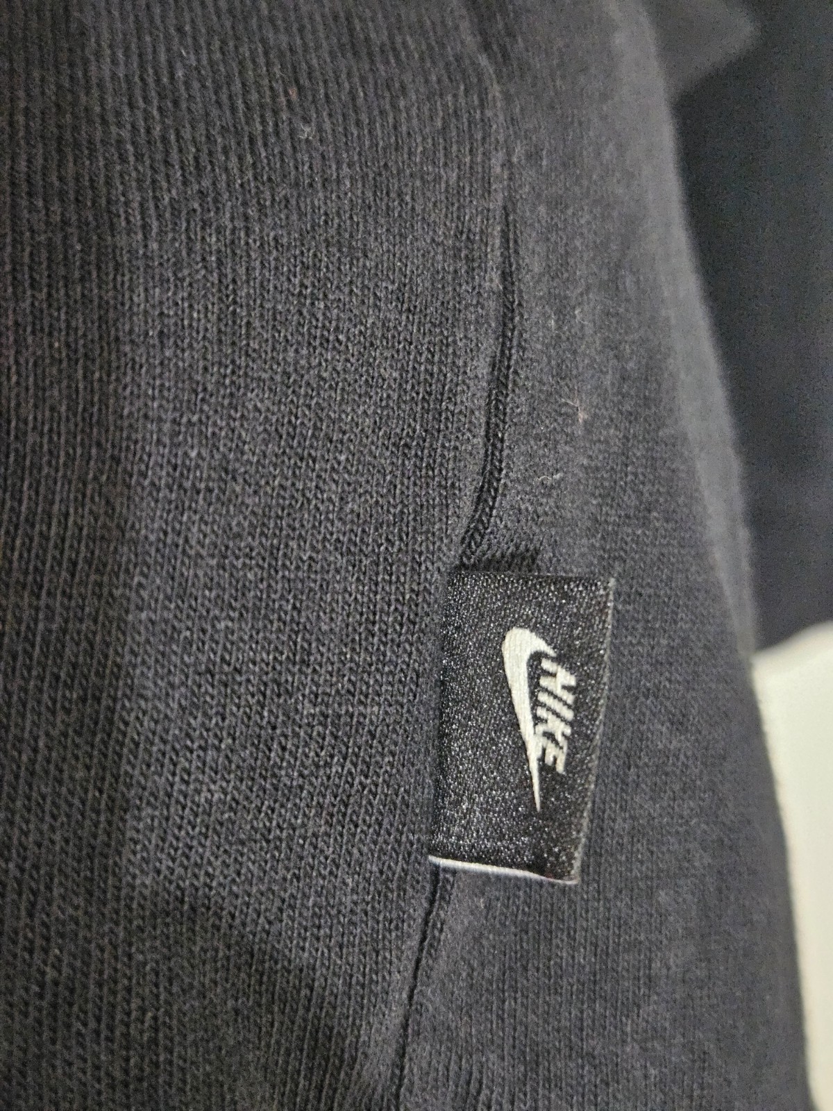 Nike The Nike Tee Black Cotton Knit Logo Crew Neck Long Sleeve Men's XL DO7390 gallery