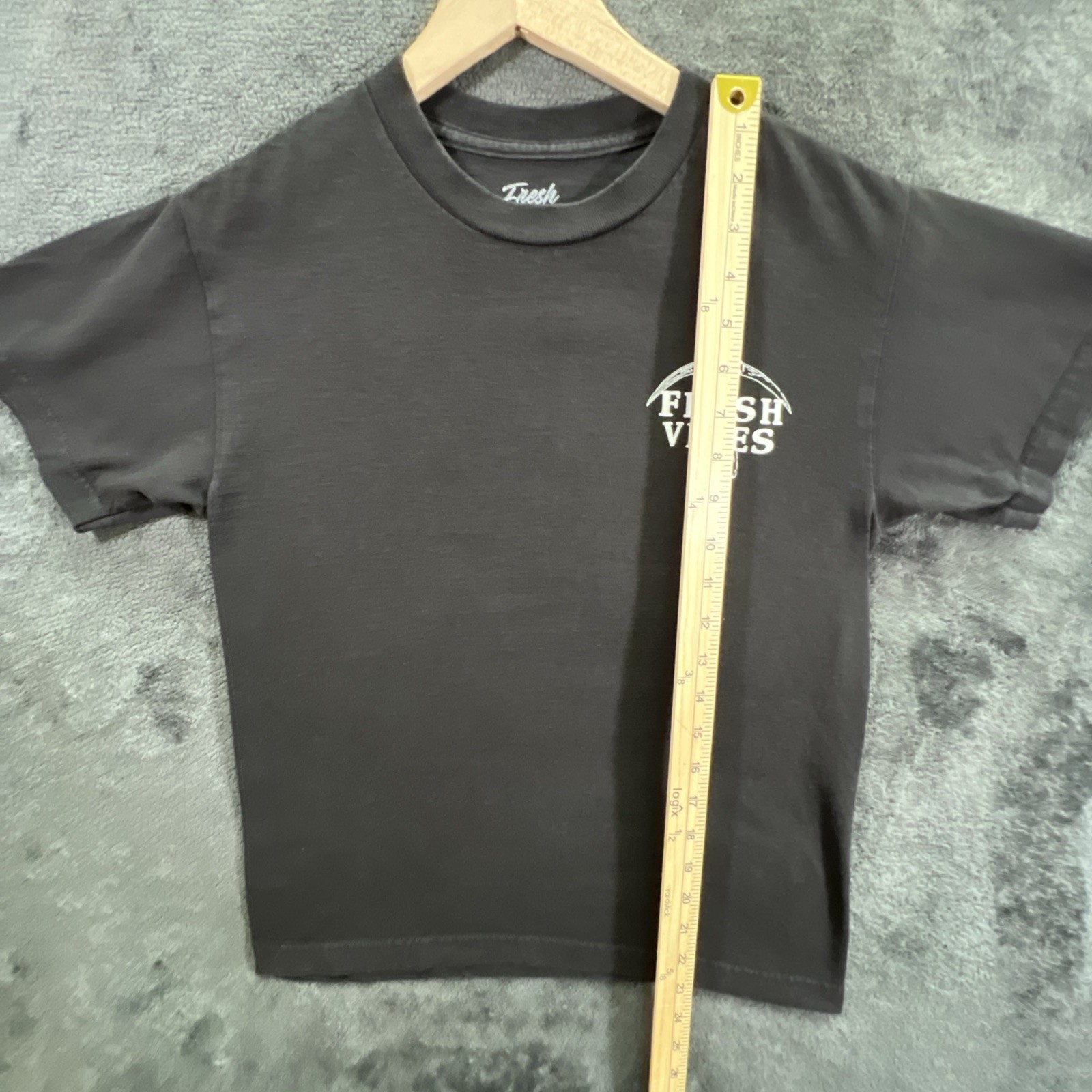 Fresh Vibes Mens Short Sleeve Black T-Shirt Size Small Good Friends Bad Habits gallery