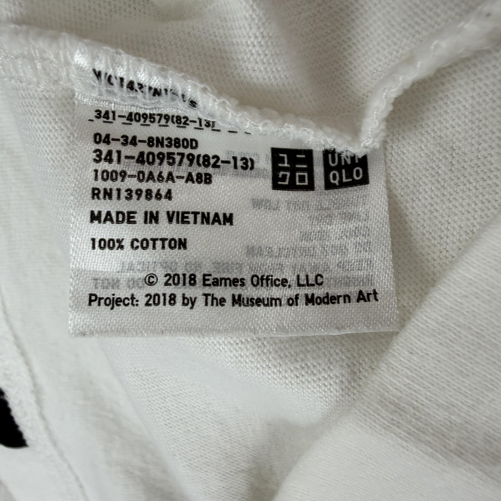 Uniqlo SPRZ NY MoMA Eames Shirt Mens Small White Geometric Graphic Tee T-Shirt gallery