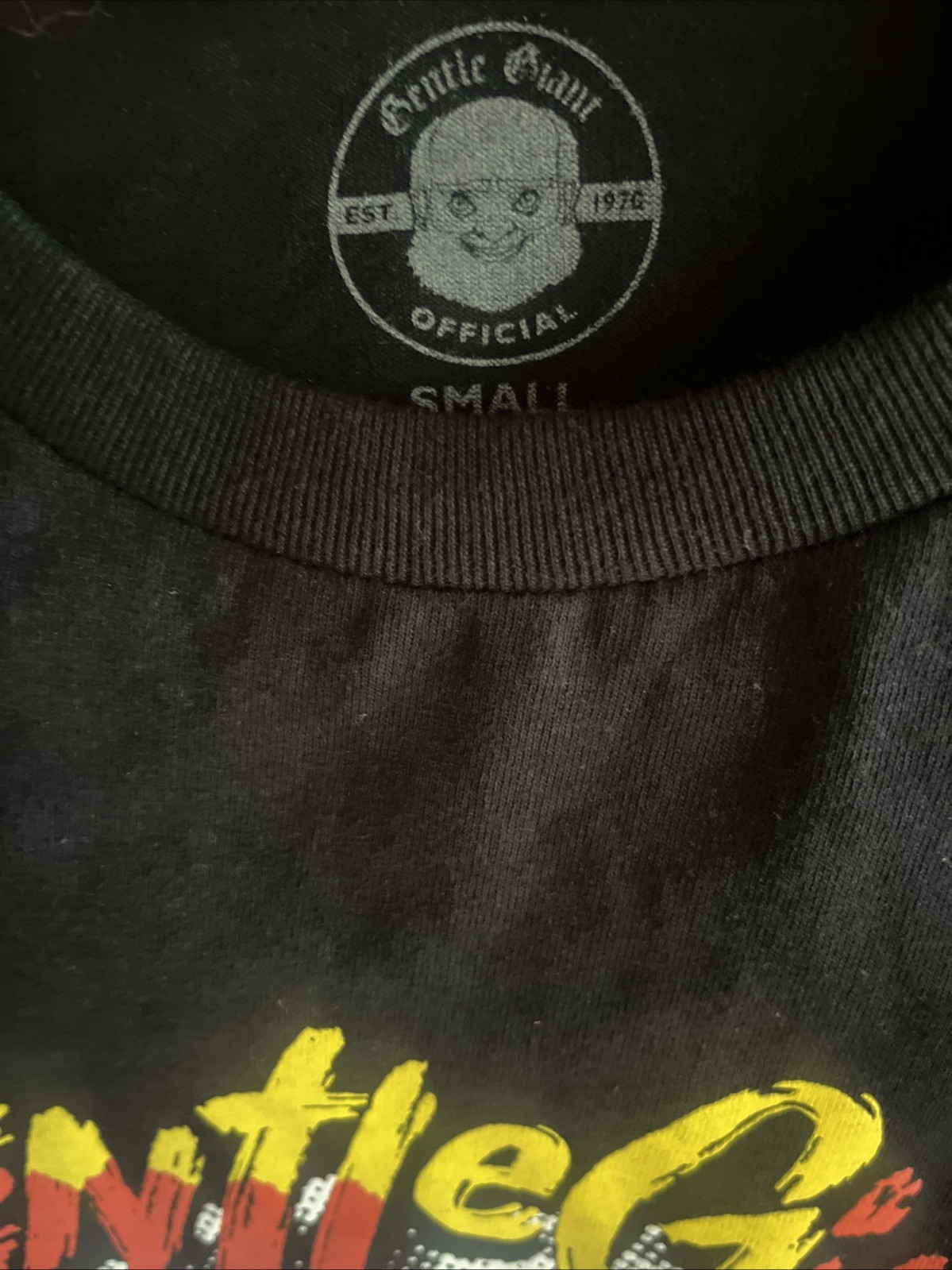 AUTHENTIC Gentle Giant Official Merch - Black T Shirt - CITIZEN ALBUM - Size S gallery