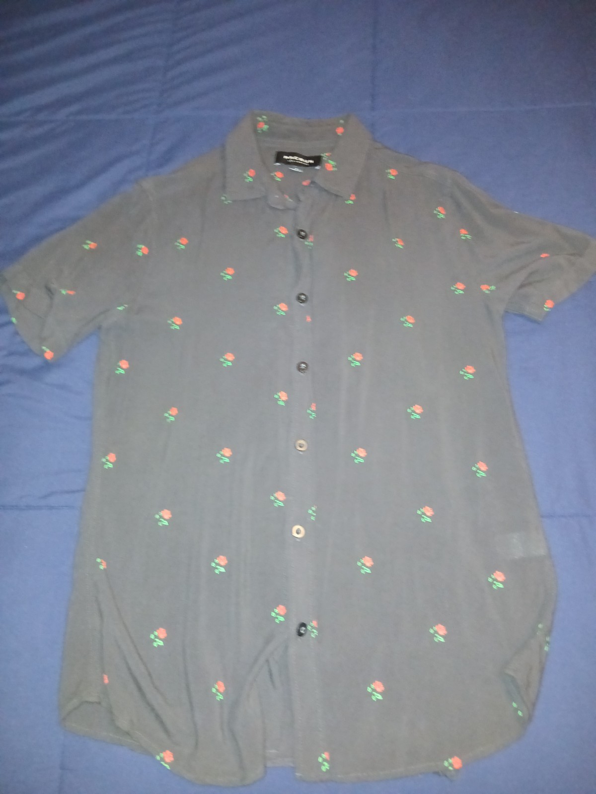 Pac Sun Mens Button Down Black Shirt with Red Rose Pattern, Rayon Size S