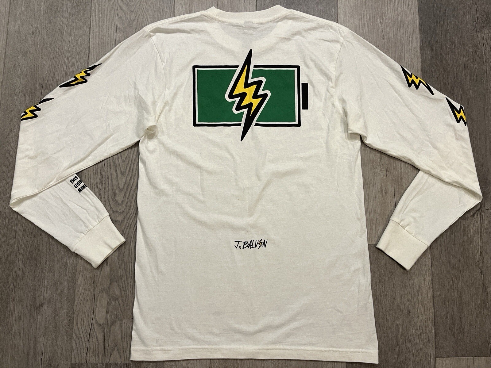 J Balvin 2016 Energia Tour Long Sleeve “Little Light” Battery Shirt – Small