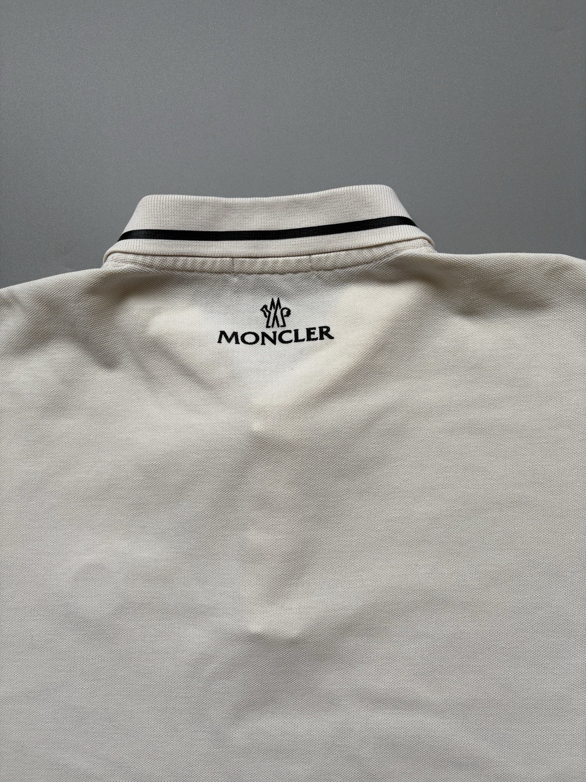 MONCLER Men's Ivory Cotton Polo Shirt with a Silicone Patch Size XL gallery
