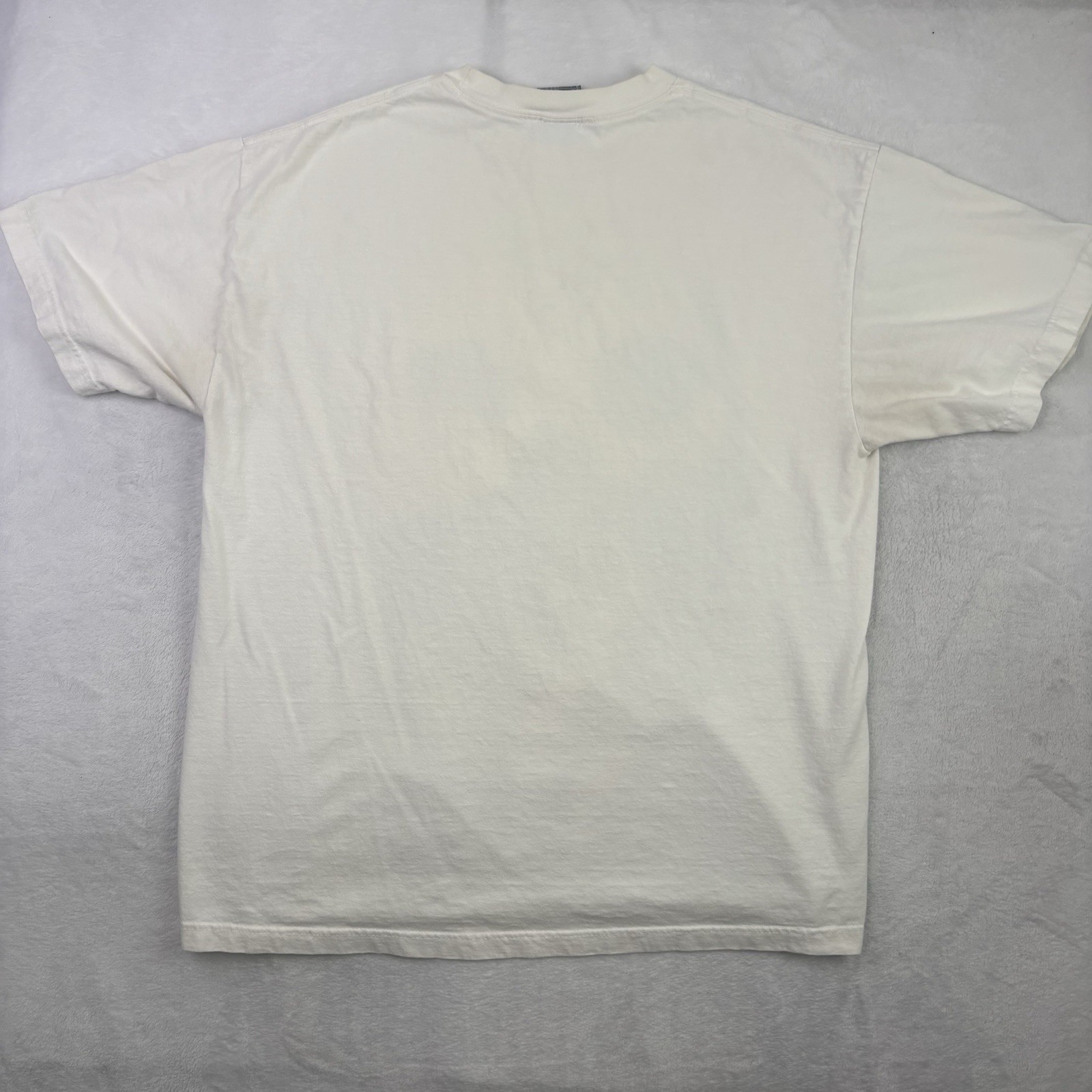 VTG Y2K Famous Stars & Straps Skull Bandana Short Sleeve Graphic Shirt White XL gallery