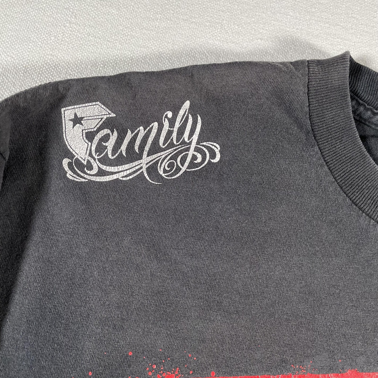Vintage Famous Stars Straps Shirt Mens XL Black Drip Logo Streetwear Skate Faded gallery
