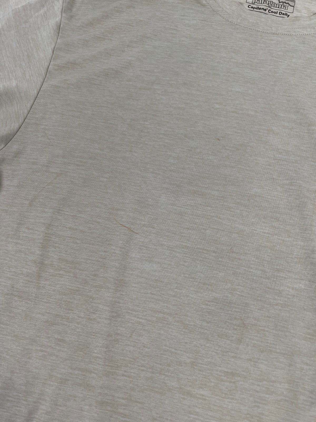 Patagonia Men's Beige T-Shirt Short Sleeve Size S gallery