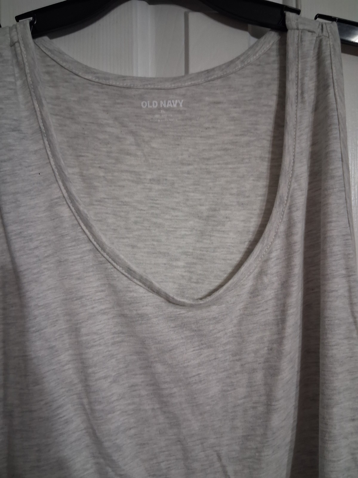 NWT Men's Old Navy Scoop Neck Tank Top Size XL Heather Gray gallery