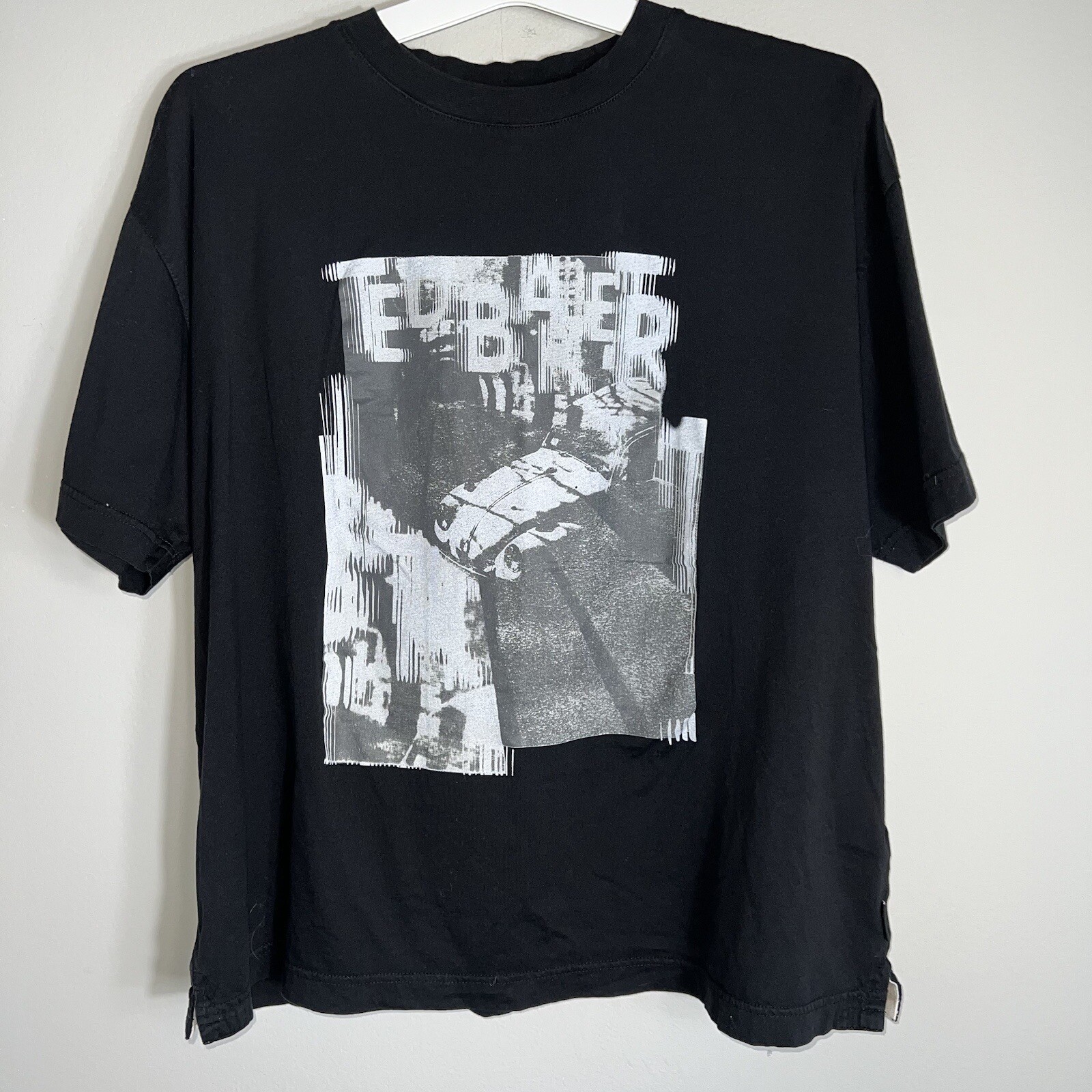 Ted Baker Black Thebul Short Sleeve Graphic T Shirt-Mens Size 4 (US Large) gallery