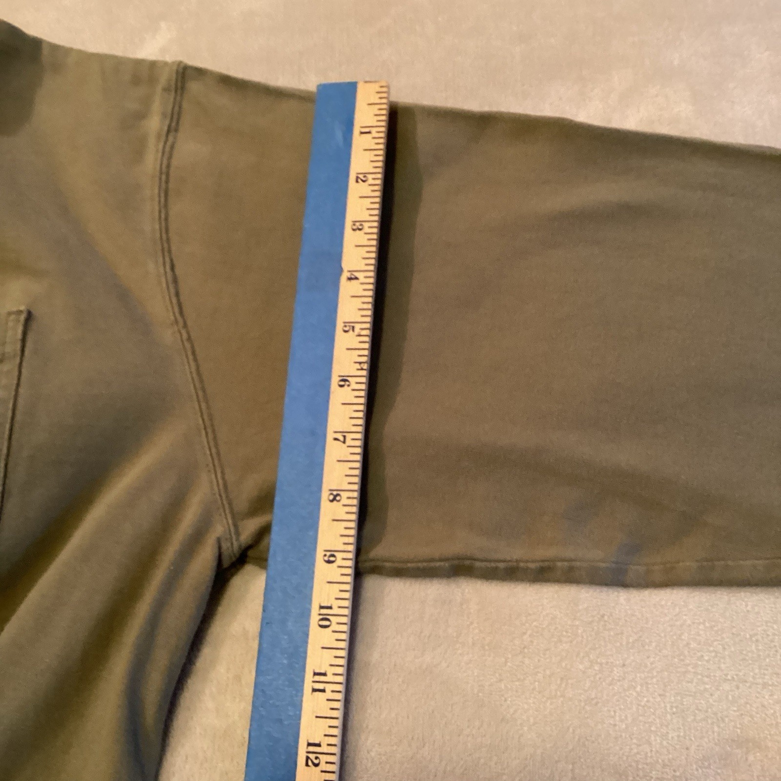 Duluth Trading Long Sleeve Pocket Tee Olive Green XL Relaxed Fit Longtail EUC gallery